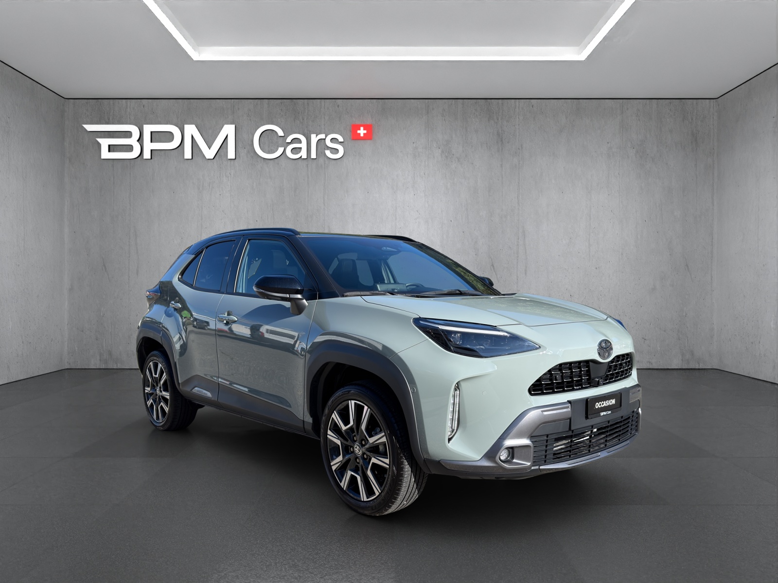 TOYOTA Yaris Cross 1.5 VVT-i HSD Premiere Edition AWD-i-image-4