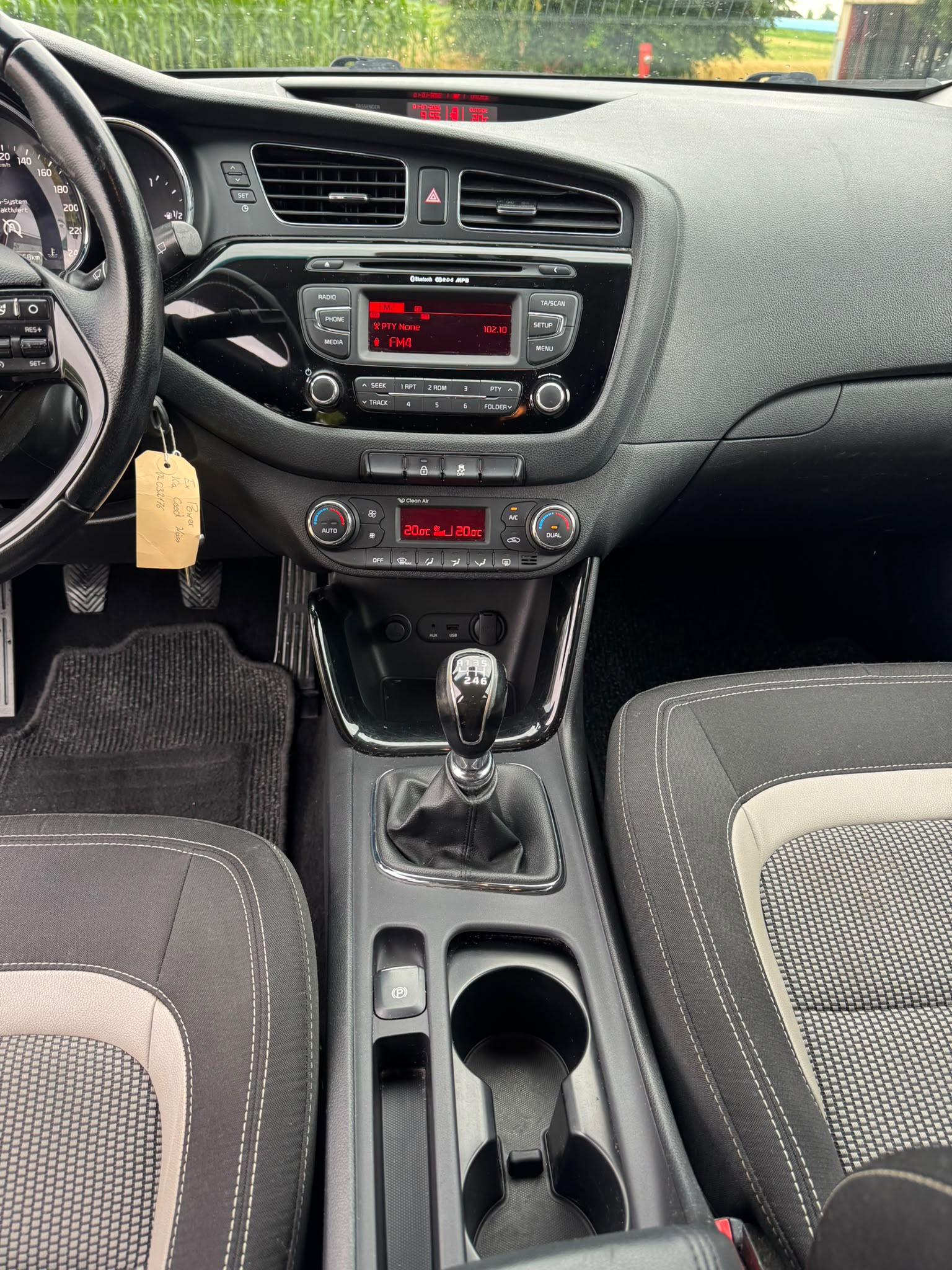 KIA Cee'd Sportswagon 1.6 CRDi-image-10