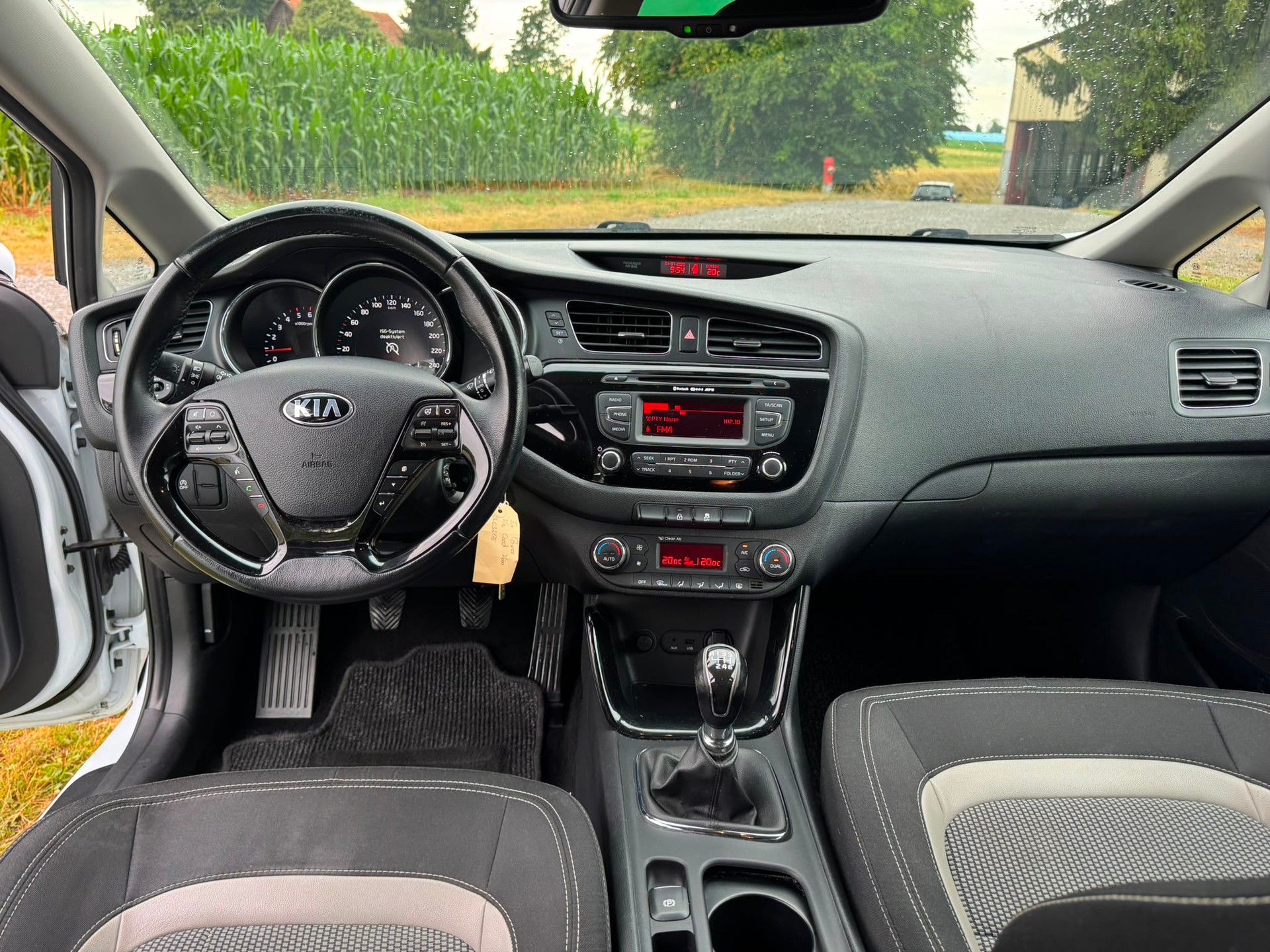 KIA Cee'd Sportswagon 1.6 CRDi-image-8
