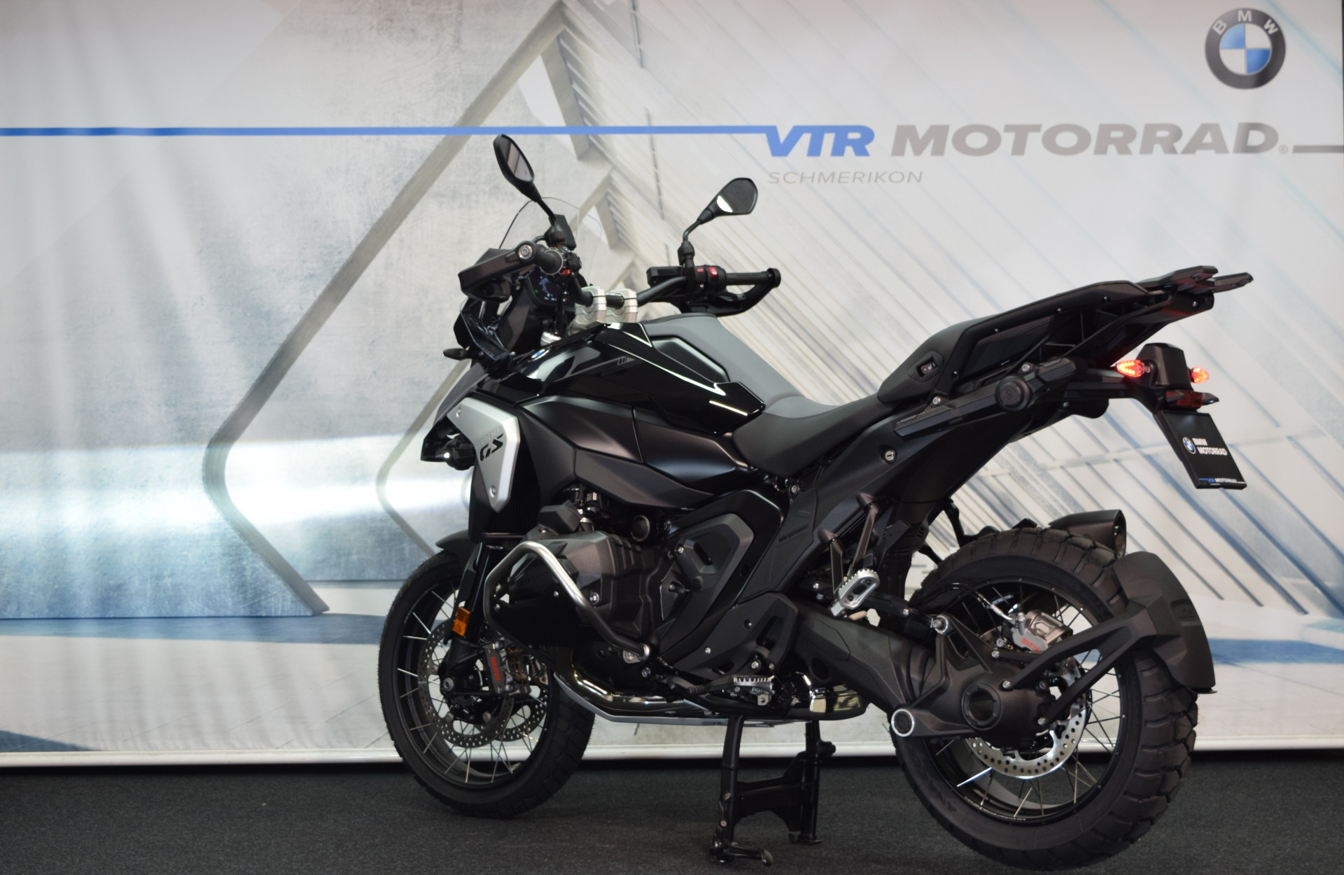BMW R 1300 GS ASA Triple Black-showroom-element-3