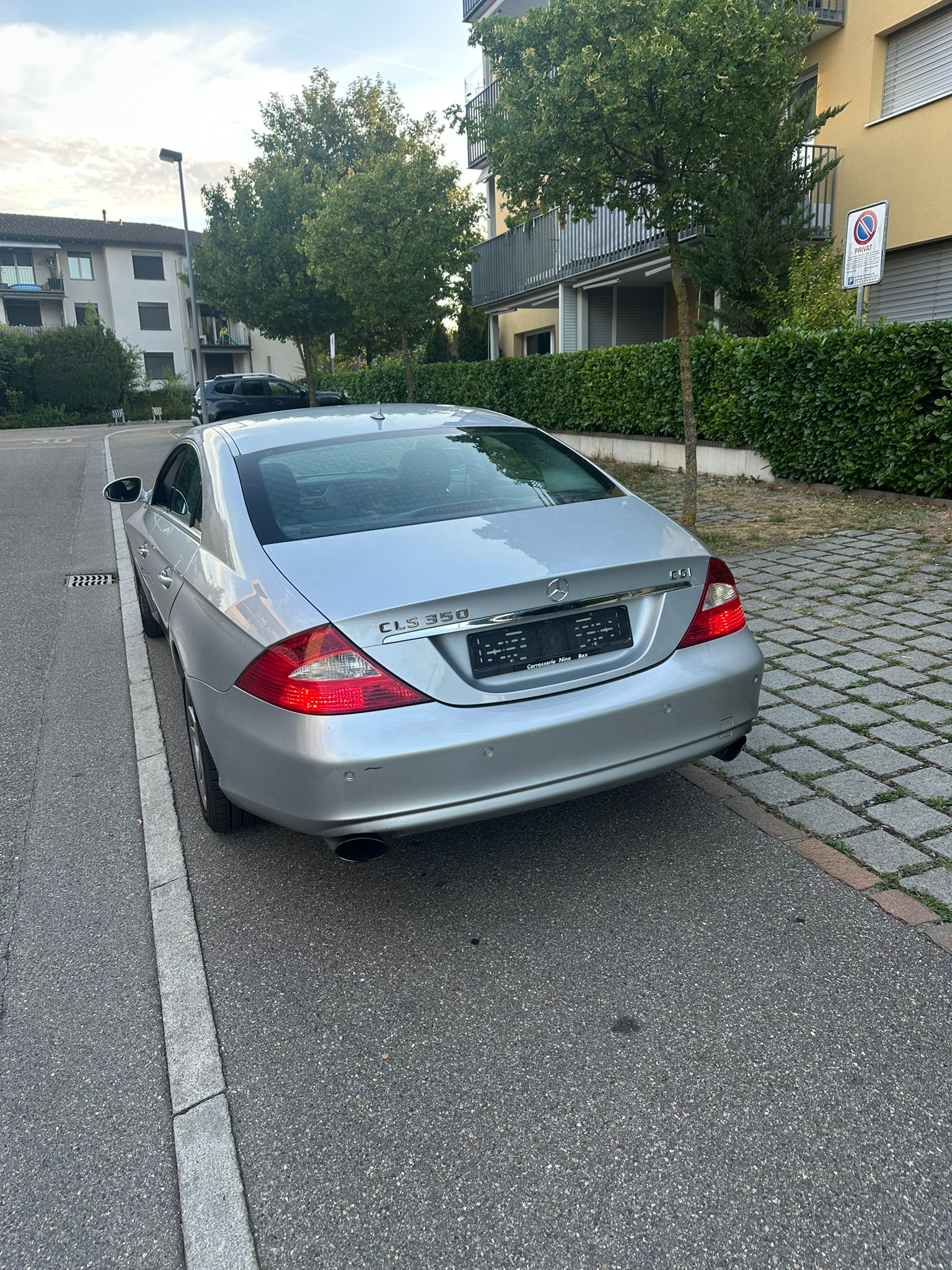 MERCEDES-BENZ CLS 350 CGI 7G-Tronic-image-2