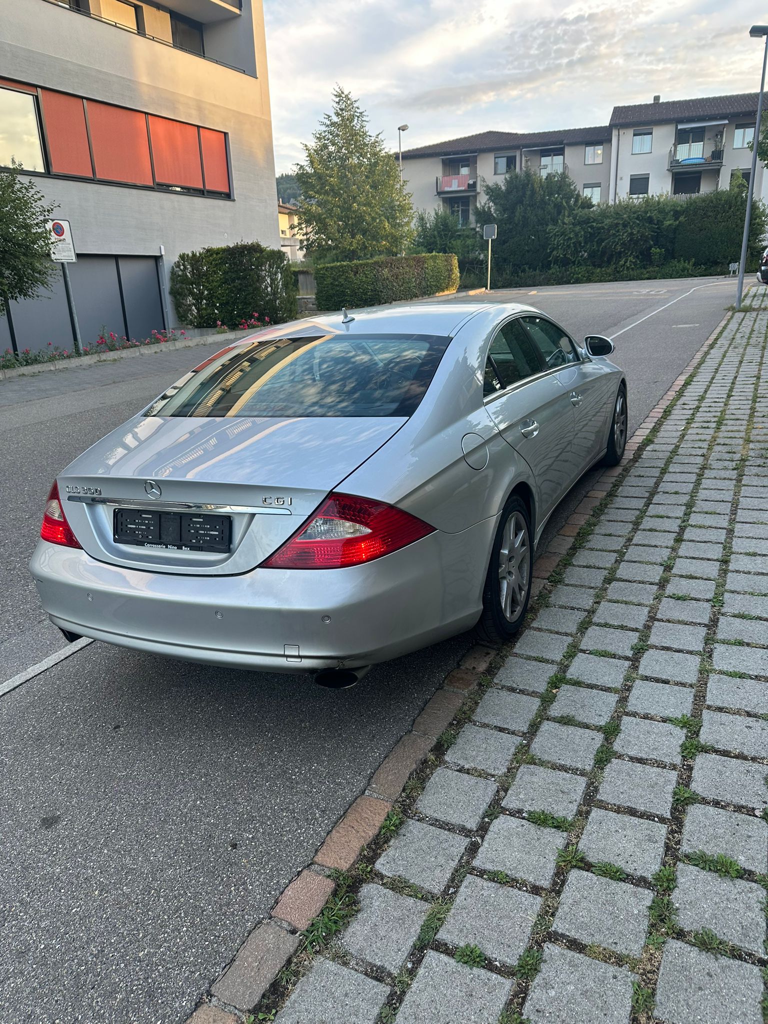 MERCEDES-BENZ CLS 350 CGI 7G-Tronic-image-1