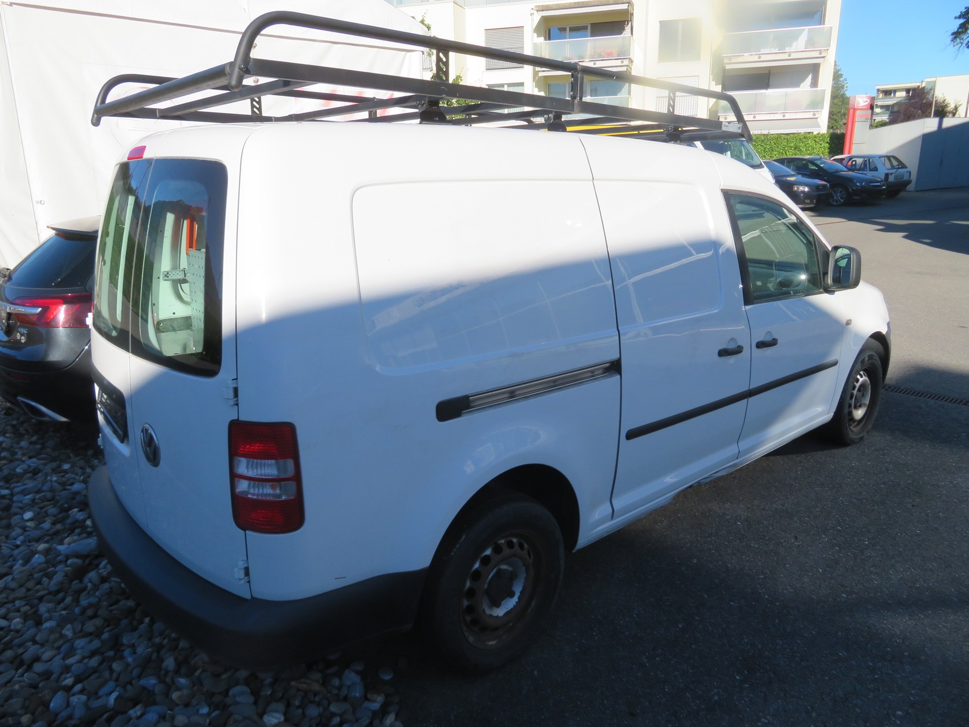 VW Caddy Maxi 1.6 TDI-image-3