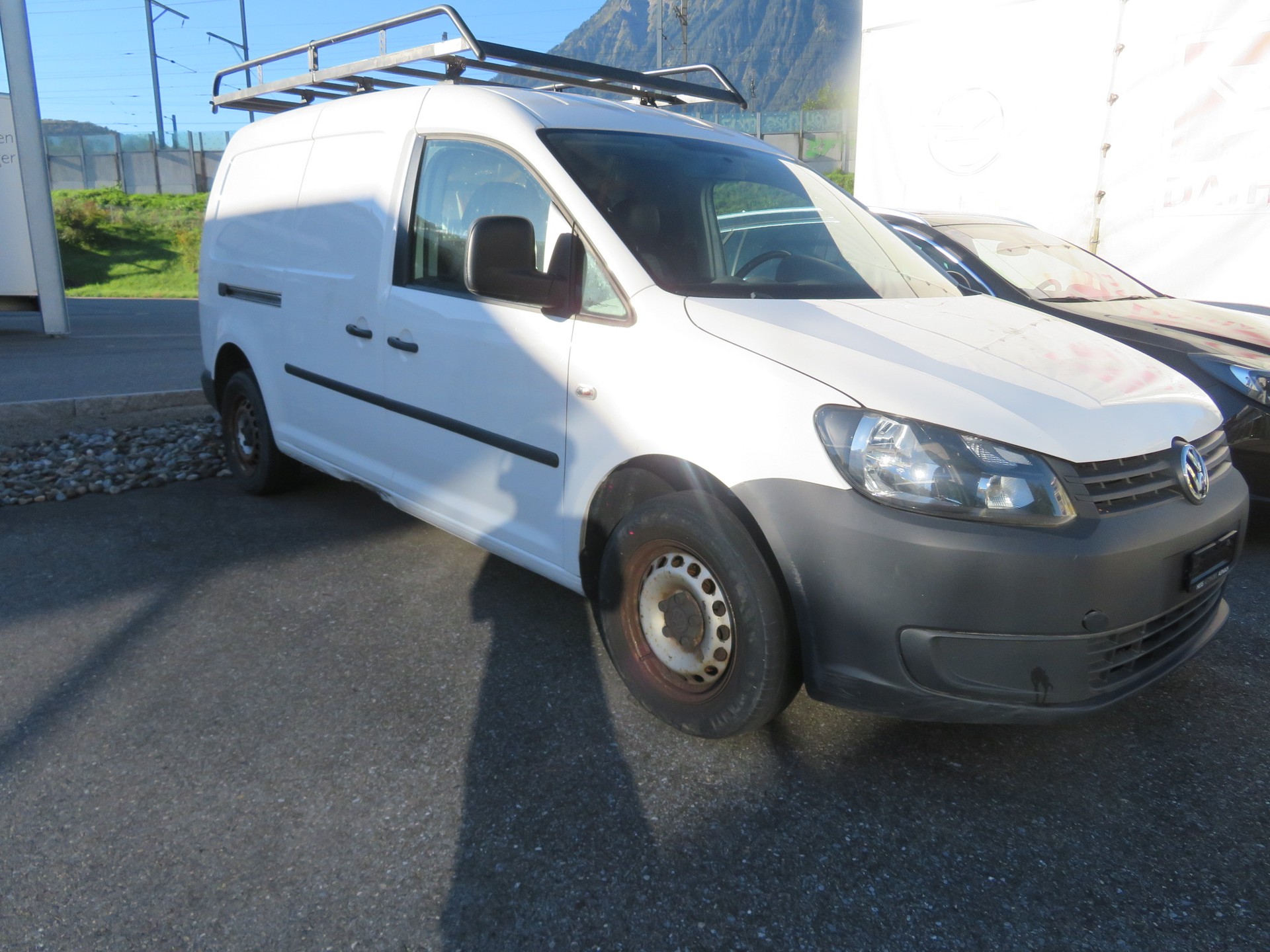 VW Caddy Maxi 1.6 TDI-image-4