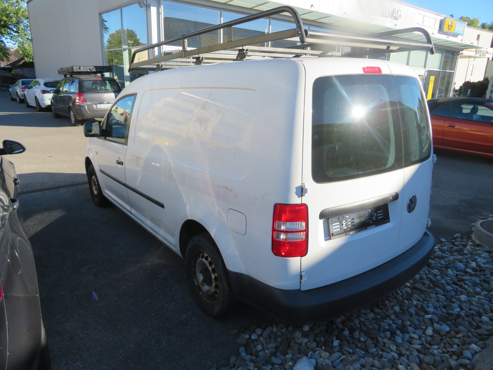 VW Caddy Maxi 1.6 TDI-image-1