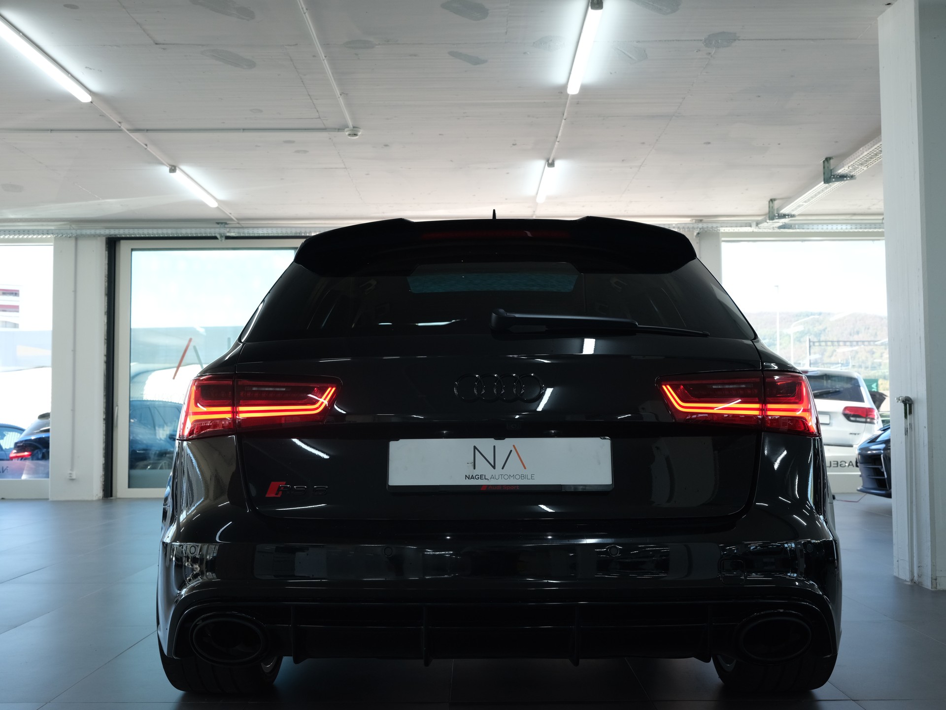 AUDI RS6 Avant 4.0 TFSI V8 performance quattro *Bose* *RS-Performance* *Panorama*-image-3
