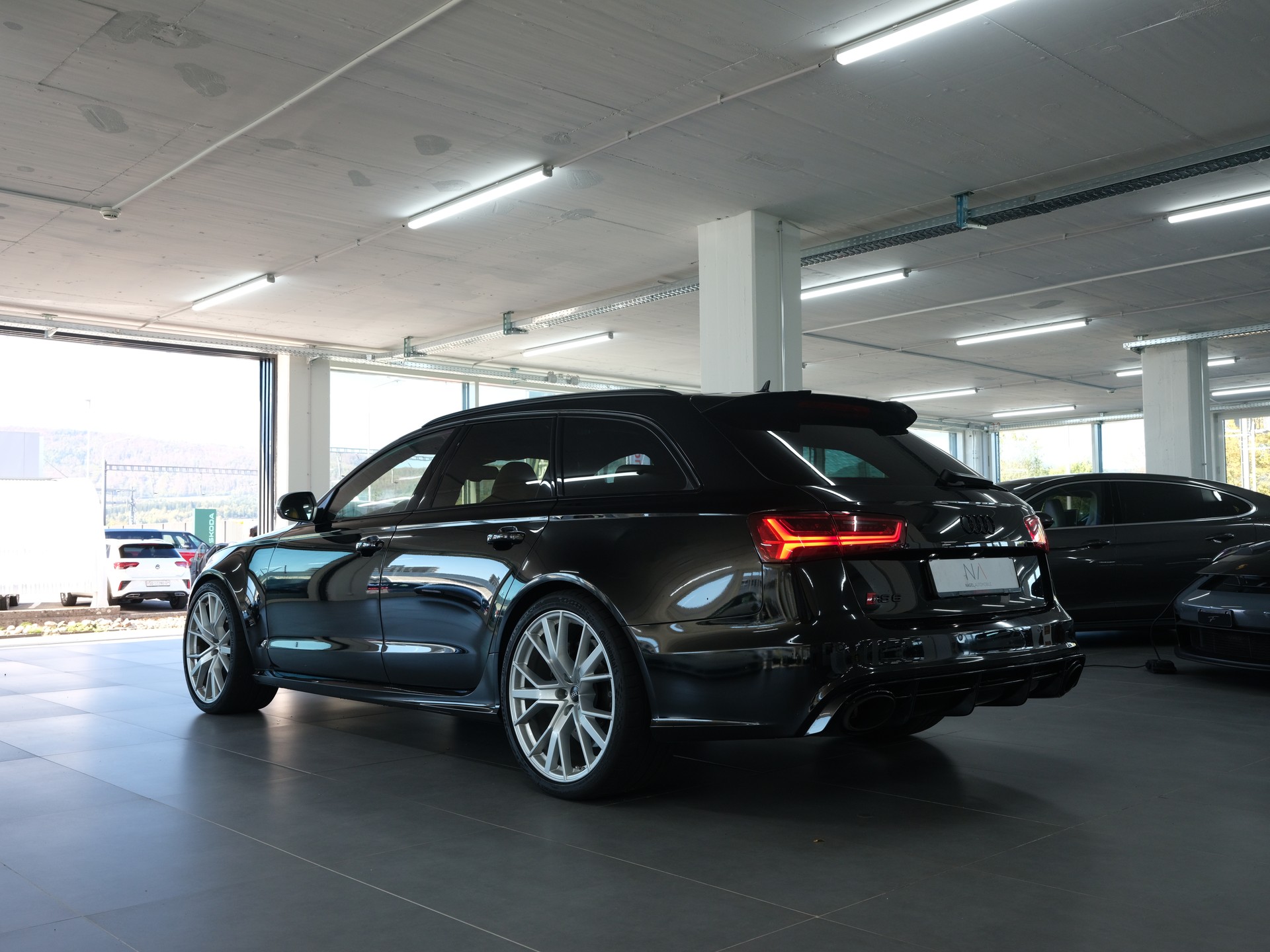 AUDI RS6 Avant 4.0 TFSI V8 performance quattro *Bose* *RS-Performance* *Panorama*-image-5