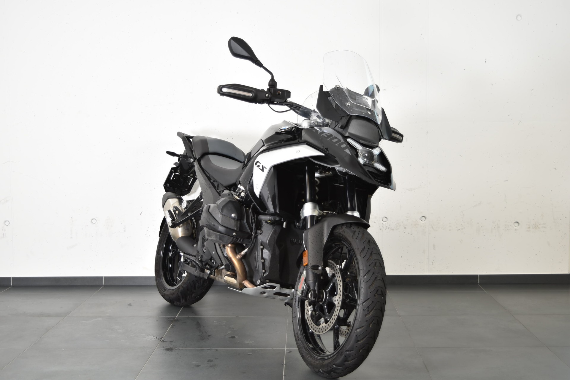 BMW R 1300 GS-showroom-element-2