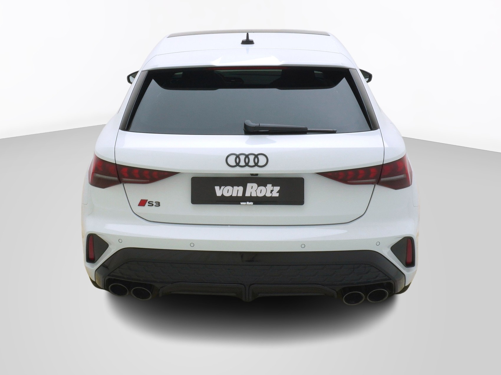 AUDI S3 Sportback 2.0 T FSI quattro S-Tronic-image-2