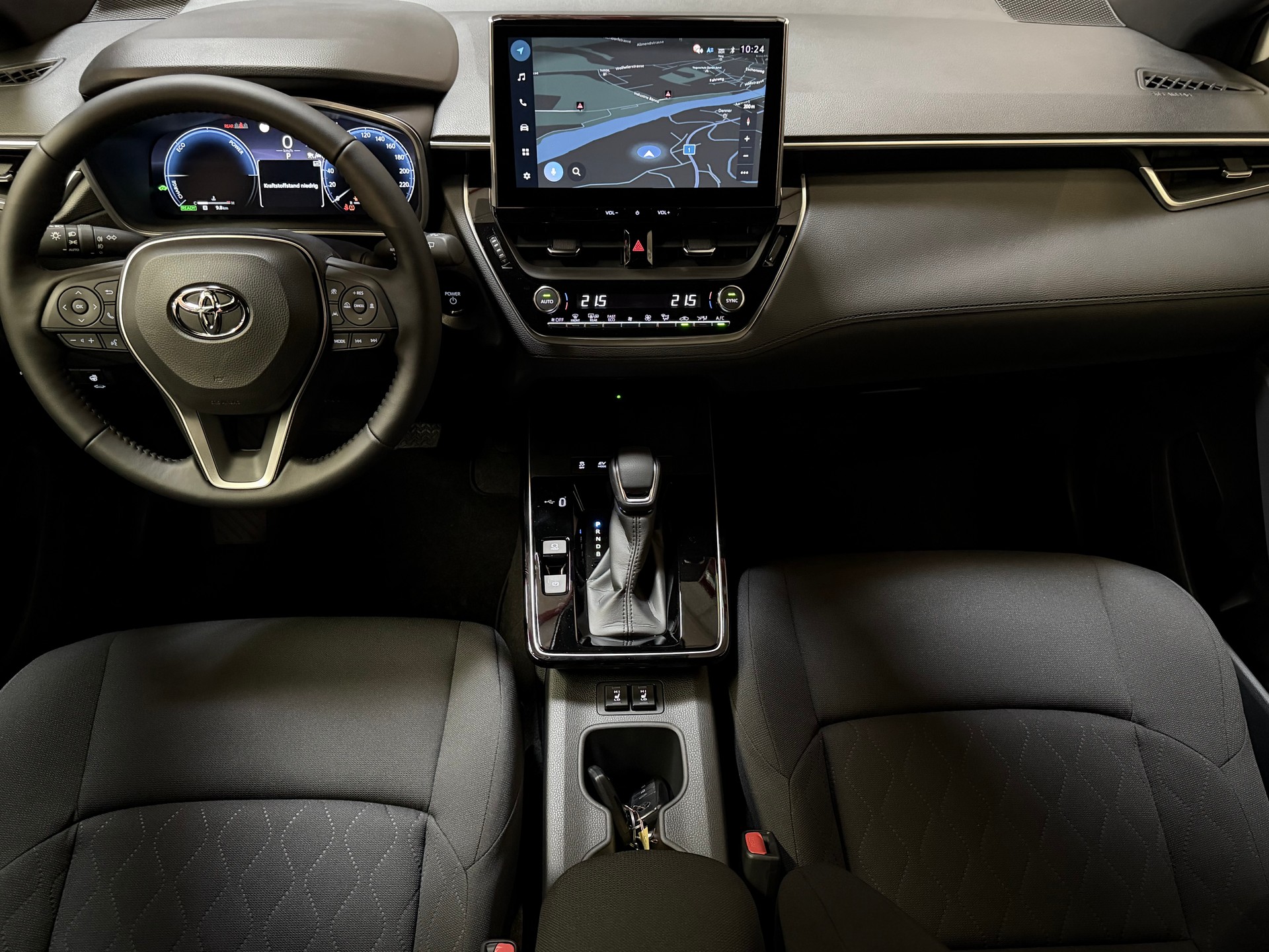 TOYOTA Corolla Cross 2.0 Trend e-CVT AWD-image-14