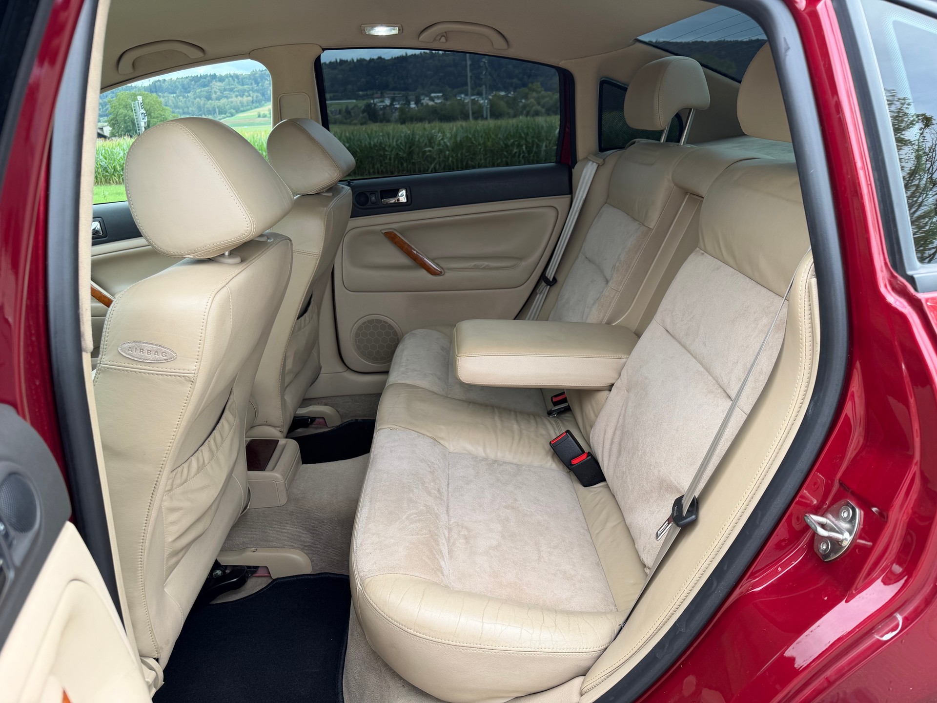 VW Passat 1.8 T Highline-image-20
