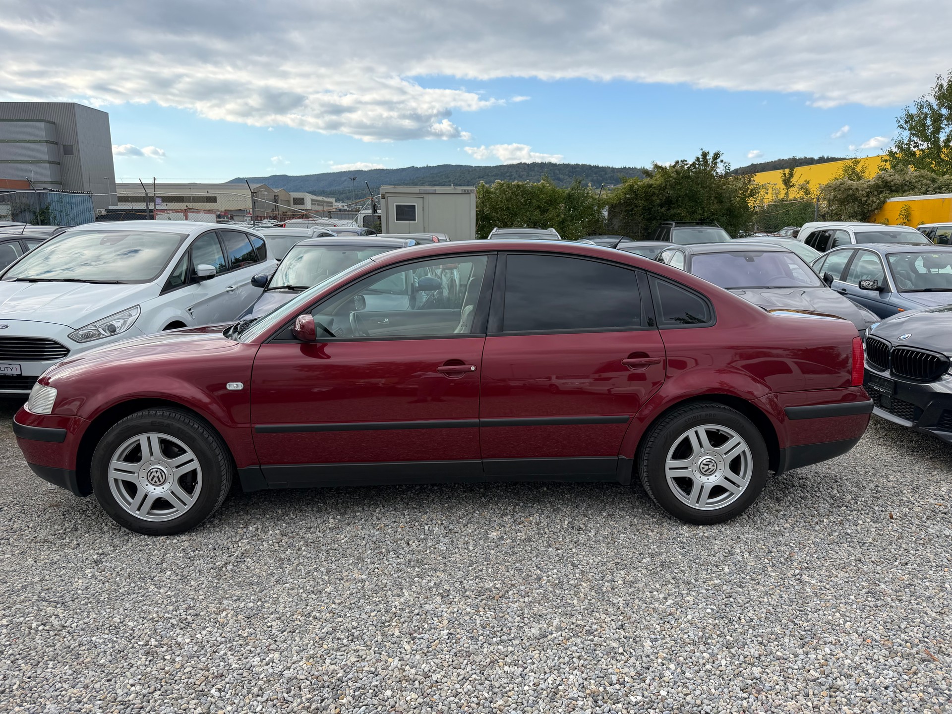 VW Passat 1.8 T Highline-image-10