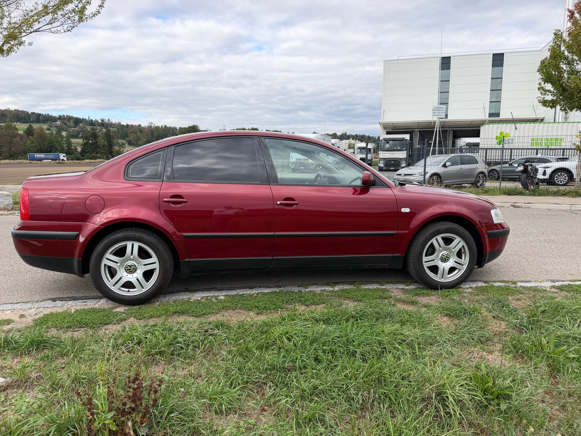 VW Passat 1.8 T Highline-image-9