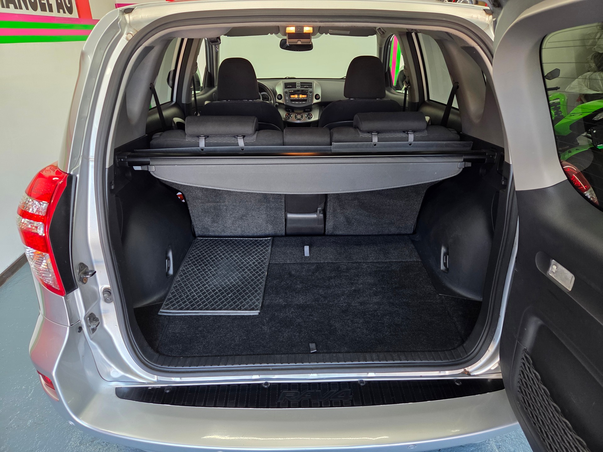 TOYOTA RAV-4 2.0 16V Linea Luna Multidrive-image-15