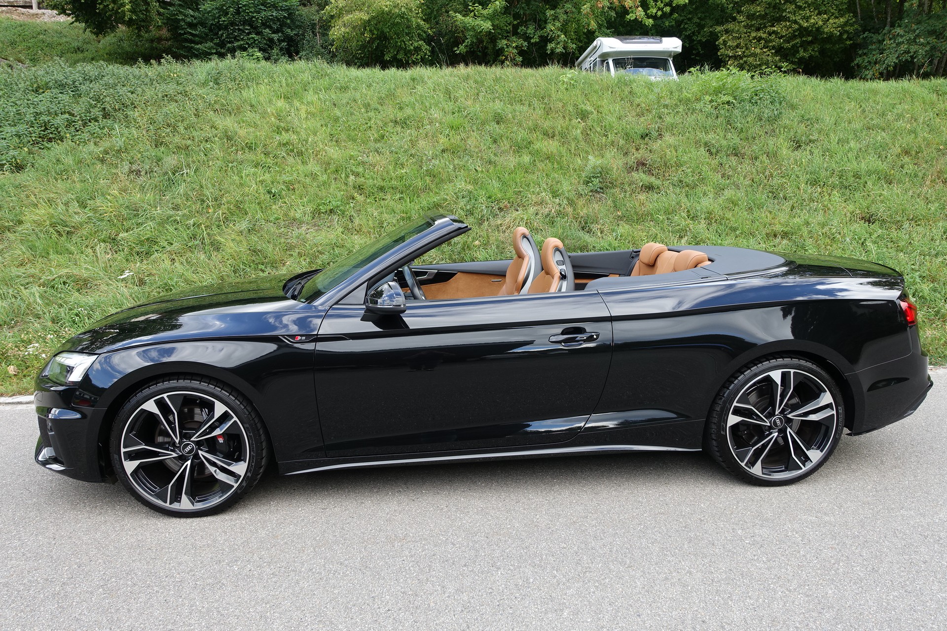 AUDI S5 Cabriolet 3.0 TFSI quattro tiptronic Audi exklusiv-image-4