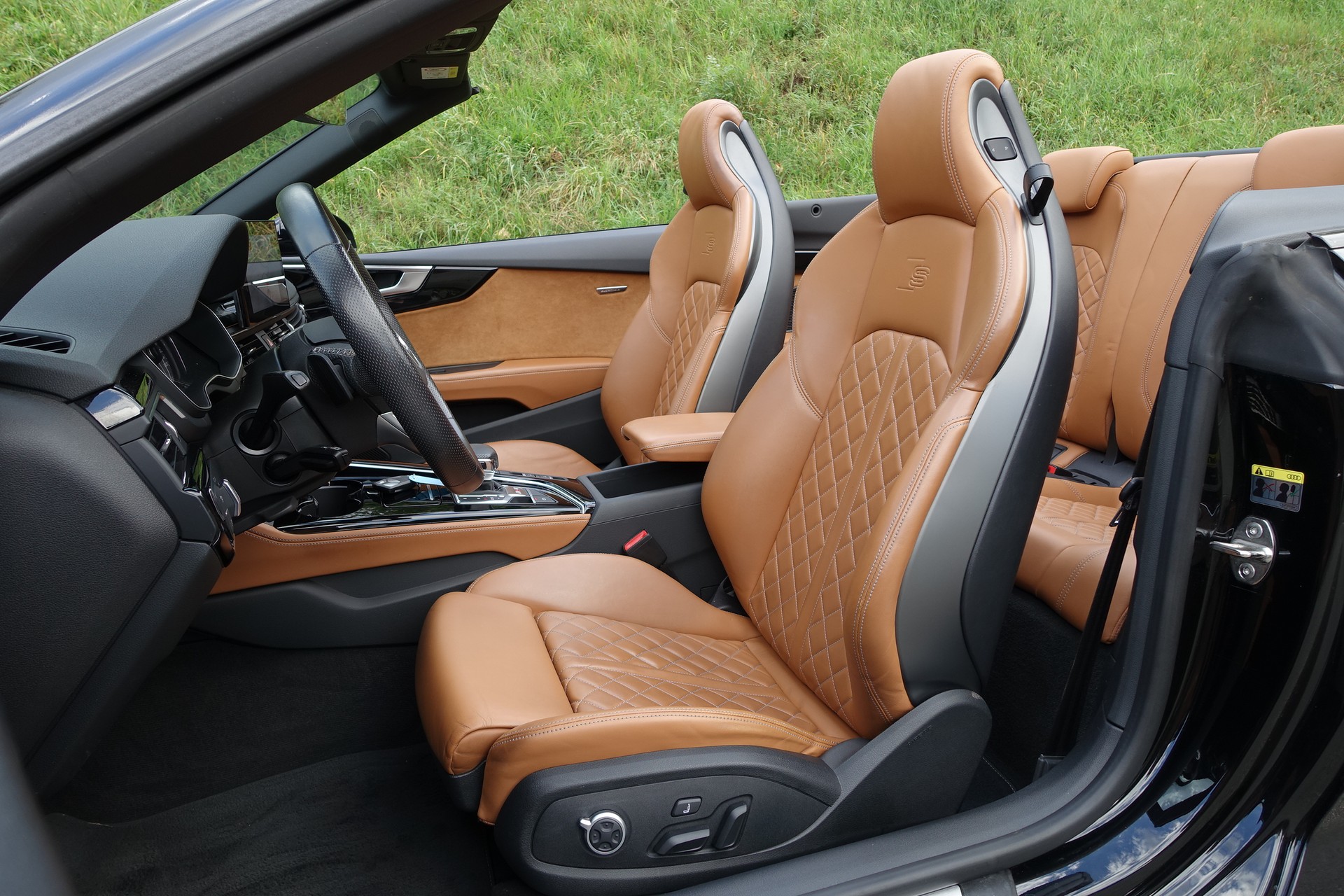 AUDI S5 Cabriolet 3.0 TFSI quattro tiptronic Audi exklusiv-image-3