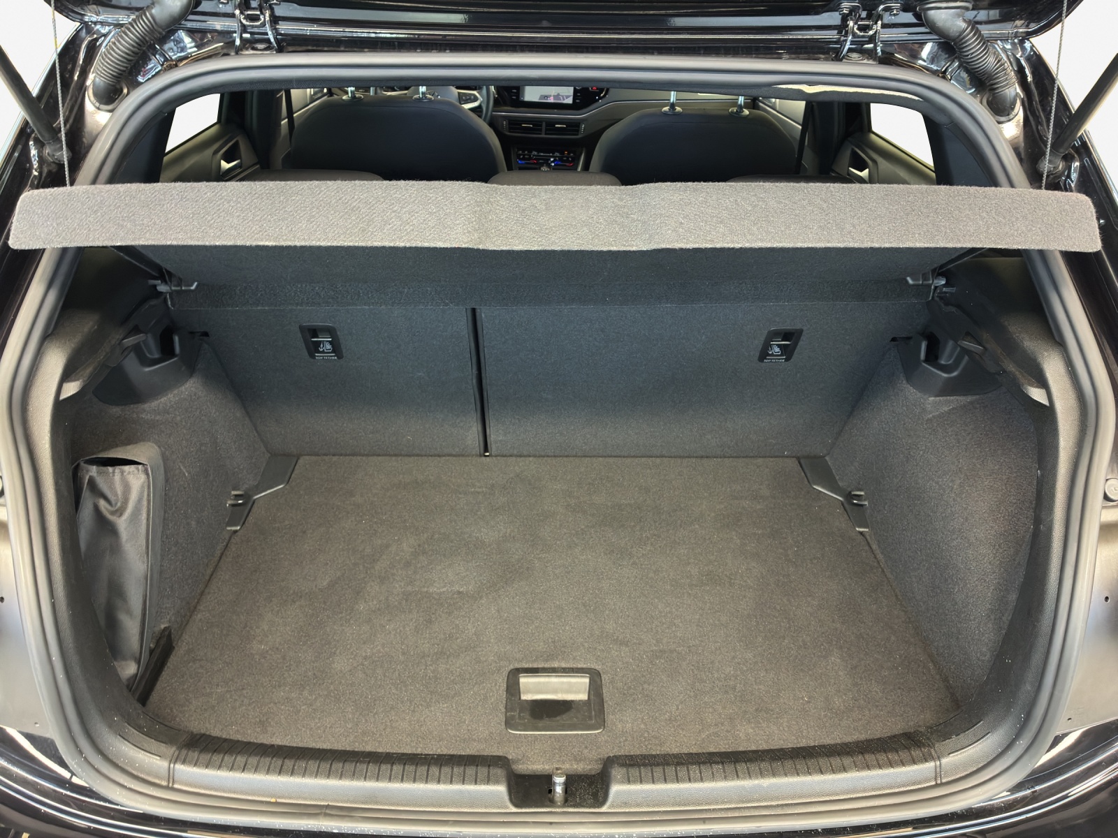 VW Polo 1.0 TSI R-Line DSG-image-12