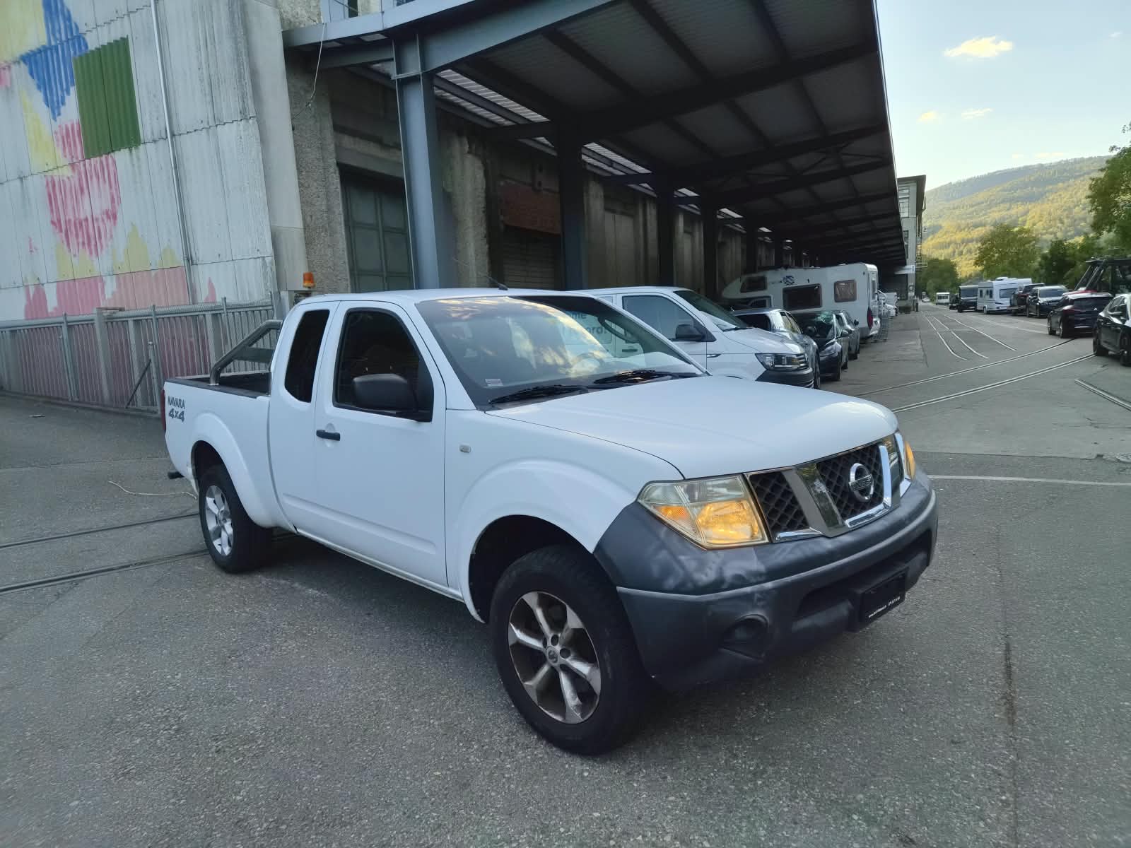 NISSAN Navara King Cab XE 2.5 dCi 4WD-image-0