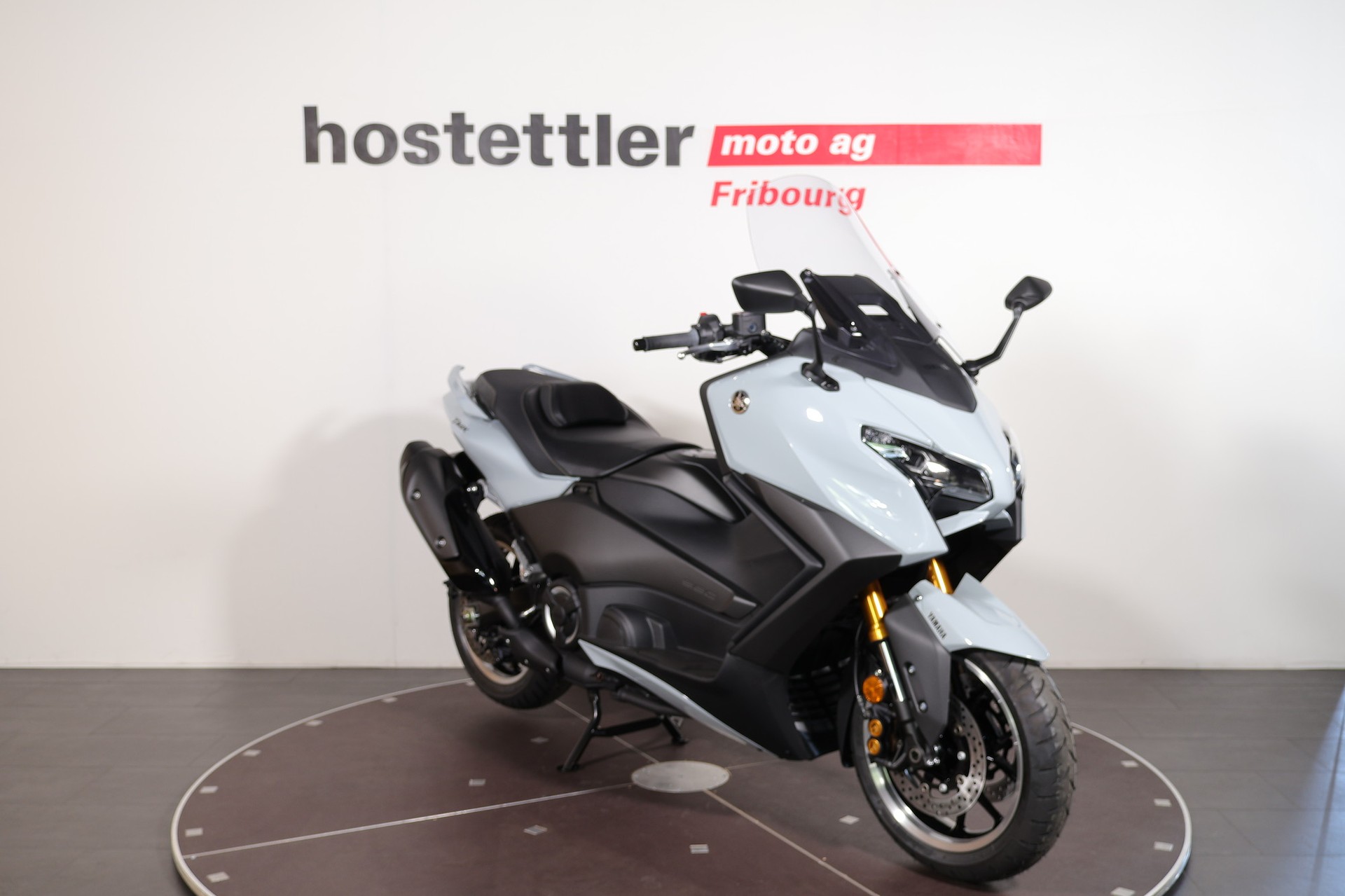 YAMAHA TMAX Tech MAX