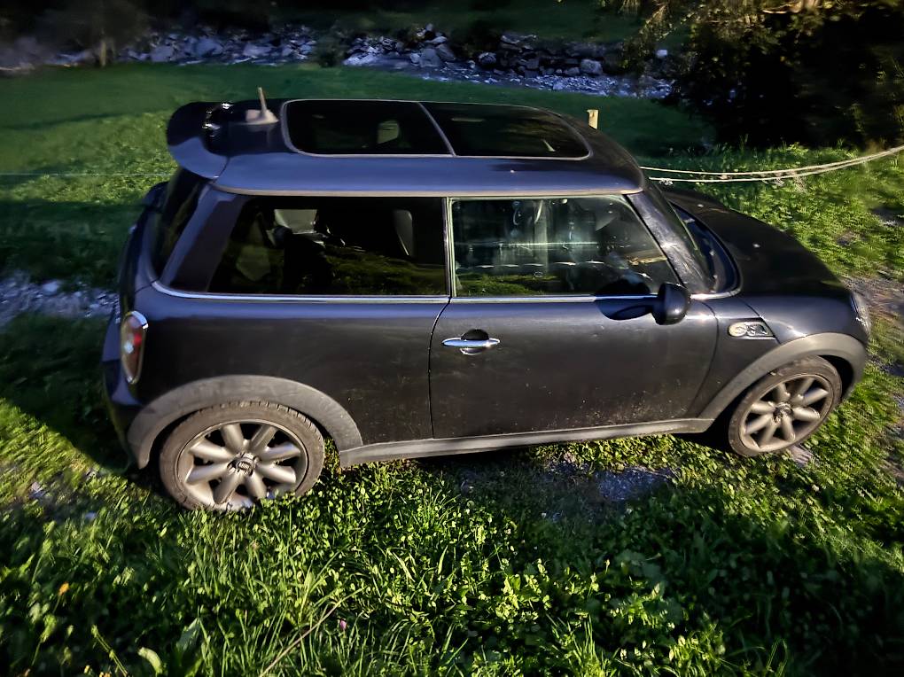 MINI COOPER-image-1