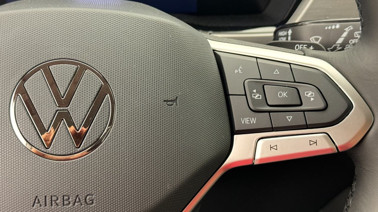 VW Touran 1.5 TSI EVO Limited-image-9