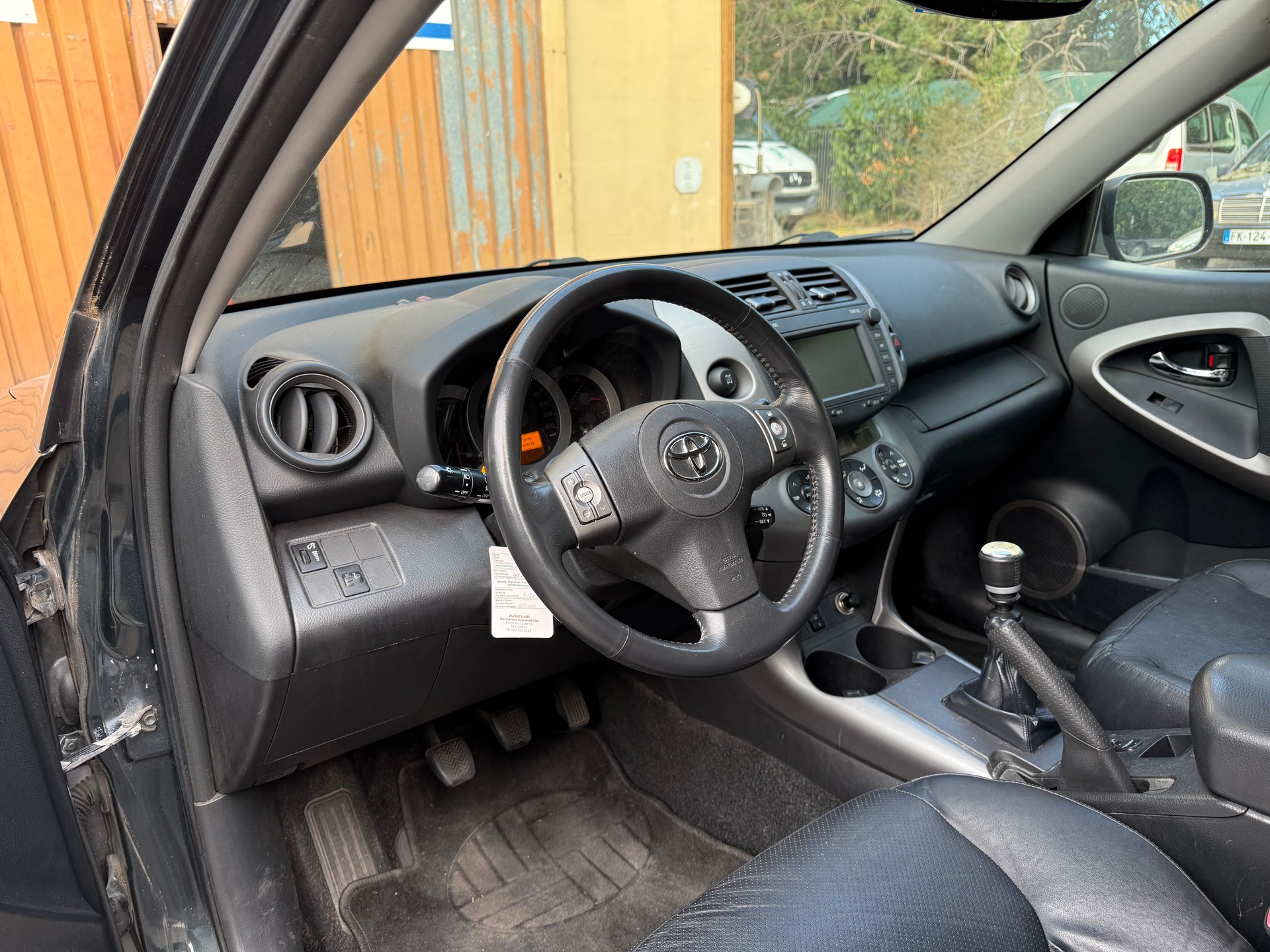TOYOTA RAV-4 2.2D-4 D CleanPower Linea Sol-image-8