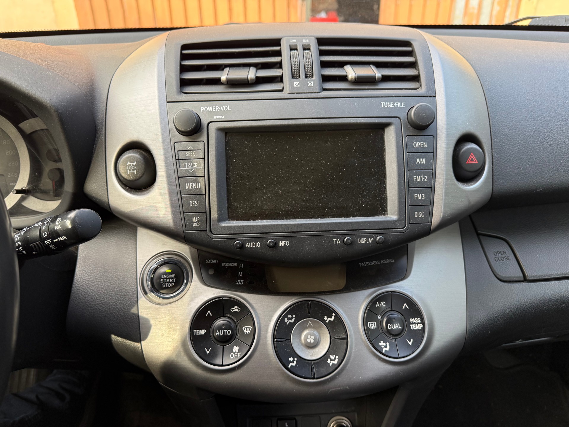 TOYOTA RAV-4 2.2D-4 D CleanPower Linea Sol-image-12