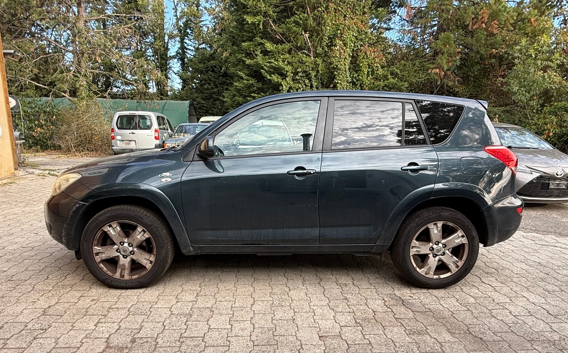 TOYOTA RAV-4 2.2D-4 D CleanPower Linea Sol-image-7