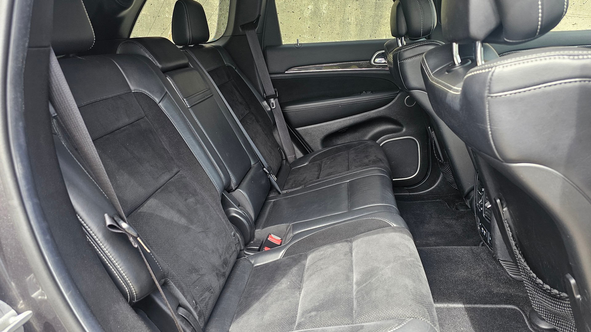 JEEP Grand Cherokee 6.4 V8 HEMI SRT8 Automatic-image-9