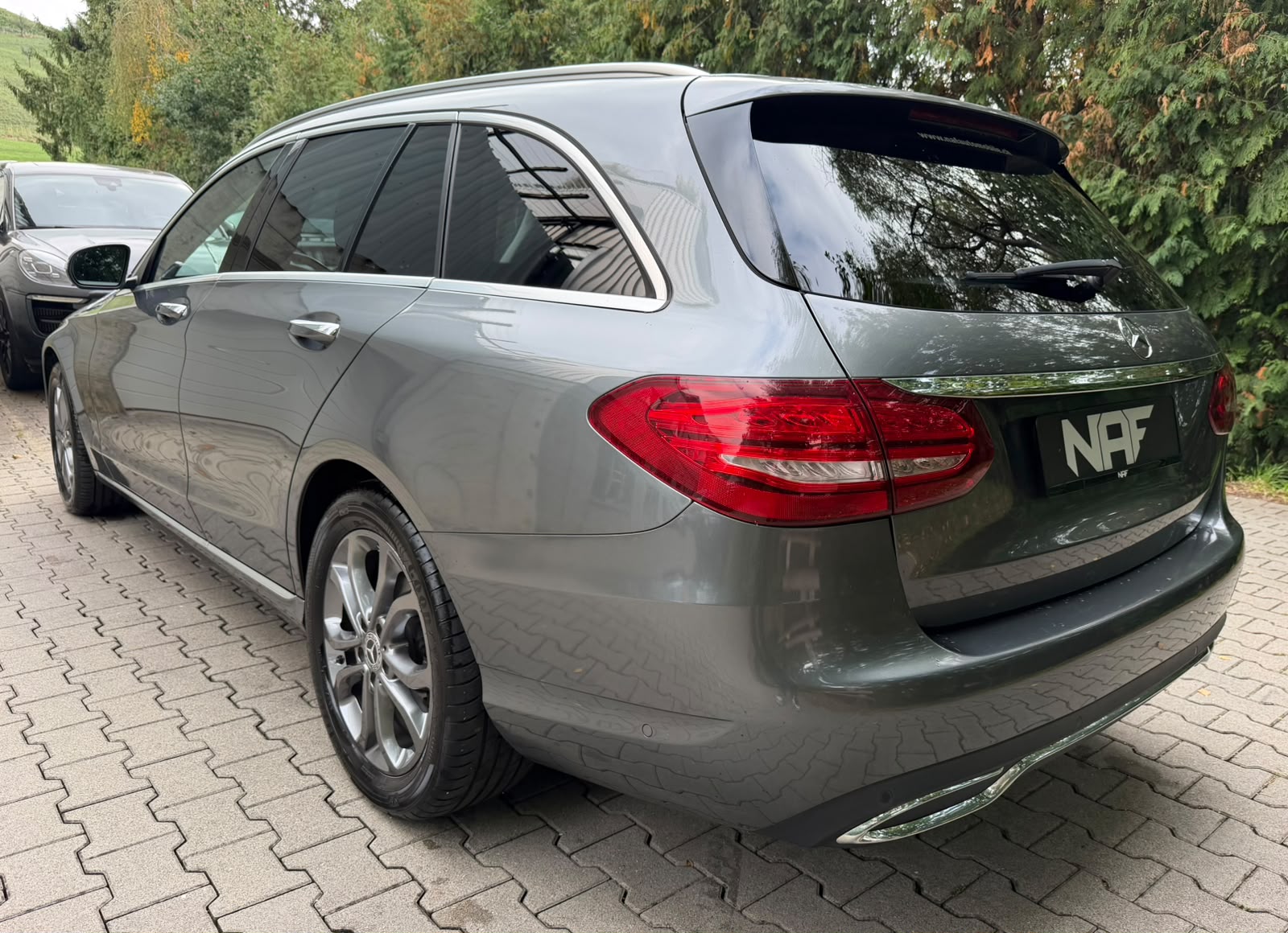 MERCEDES-BENZ C 250 d Swiss Star Avantgarde 4Matic 9G-Tronic-image-1