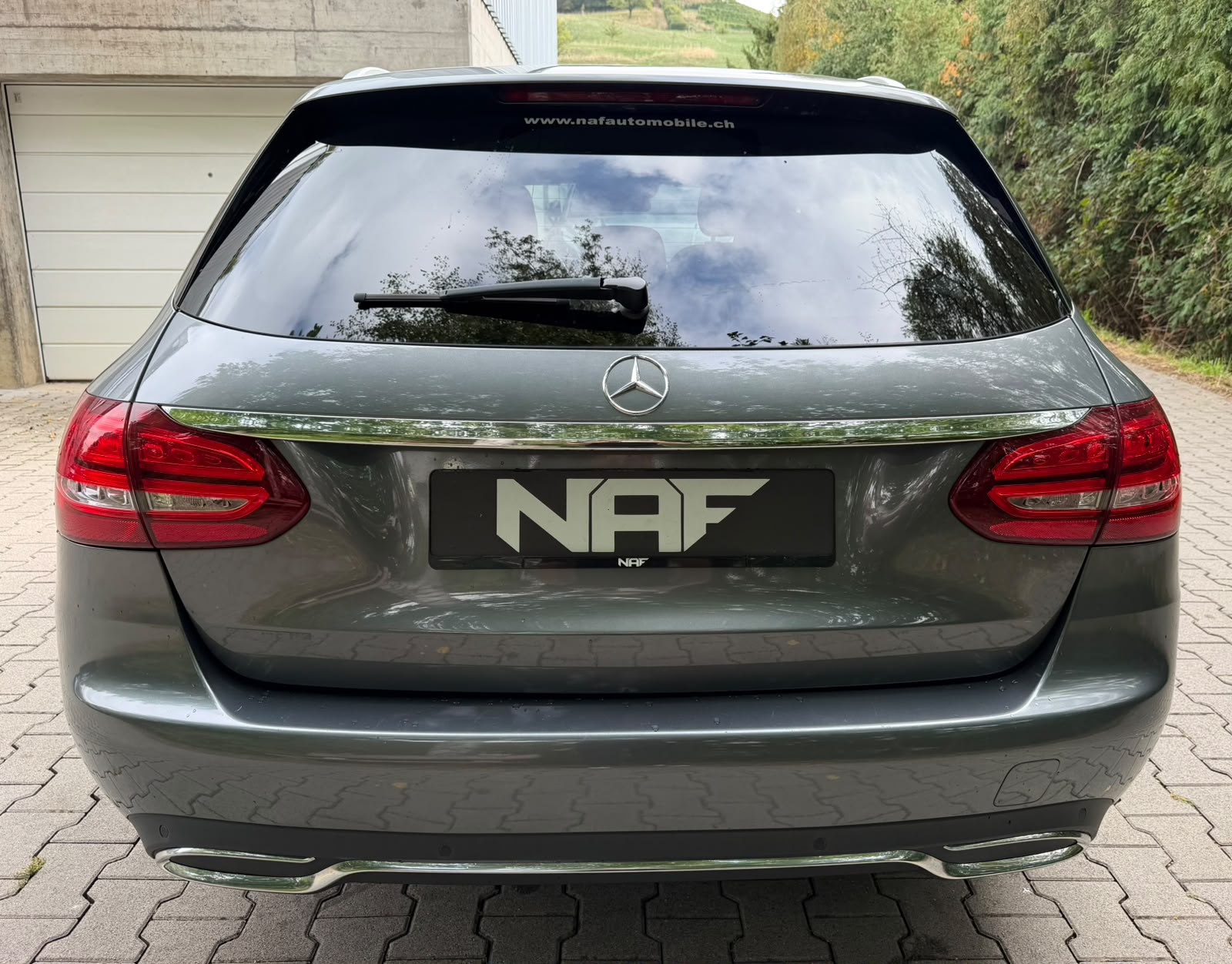 MERCEDES-BENZ C 250 d Swiss Star Avantgarde 4Matic 9G-Tronic-image-3