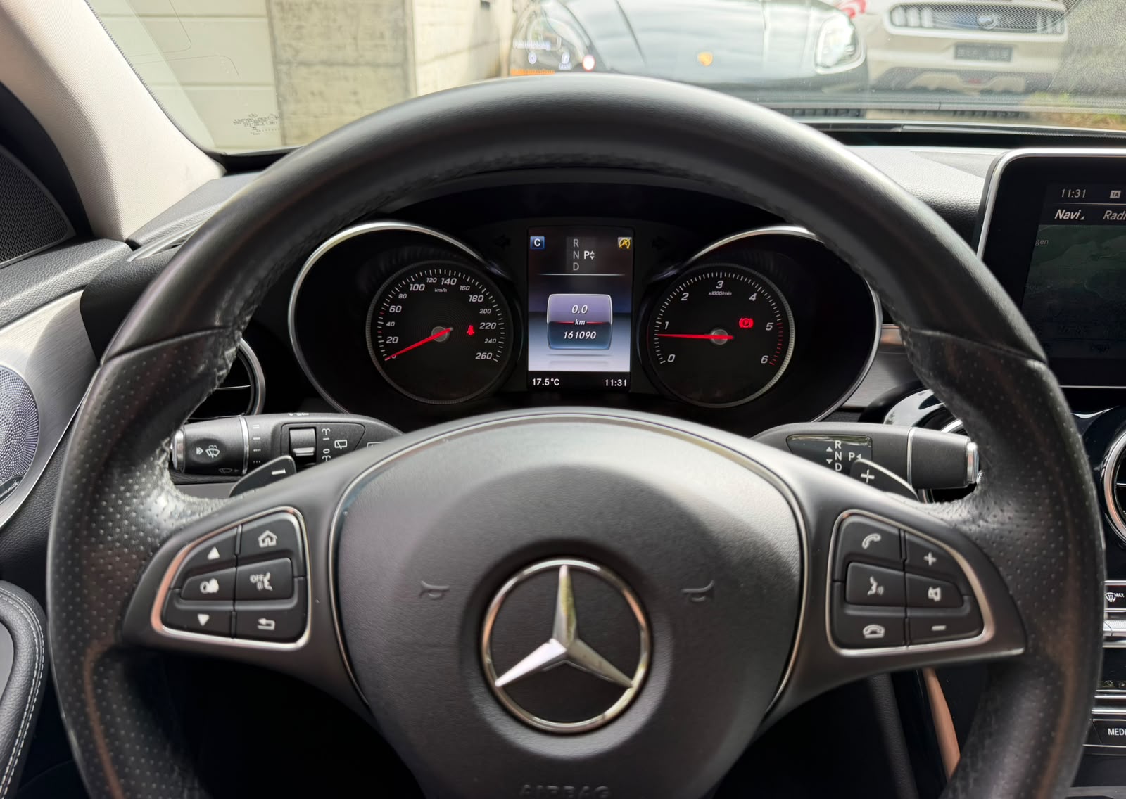 MERCEDES-BENZ C 250 d Swiss Star Avantgarde 4Matic 9G-Tronic-image-25