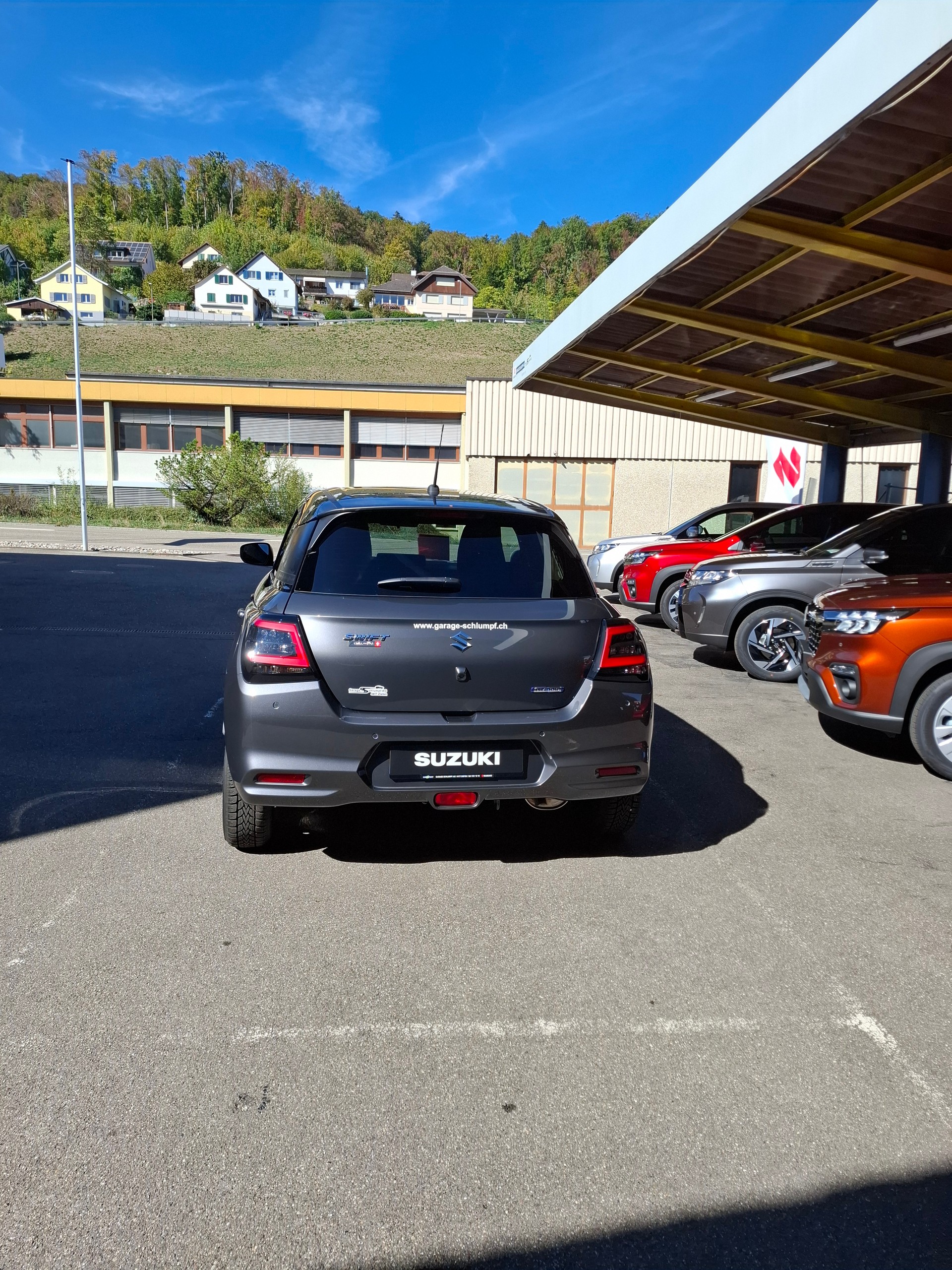 SUZUKI Swift 1.2 Tradizio Top Hybrid 4x4-image-3