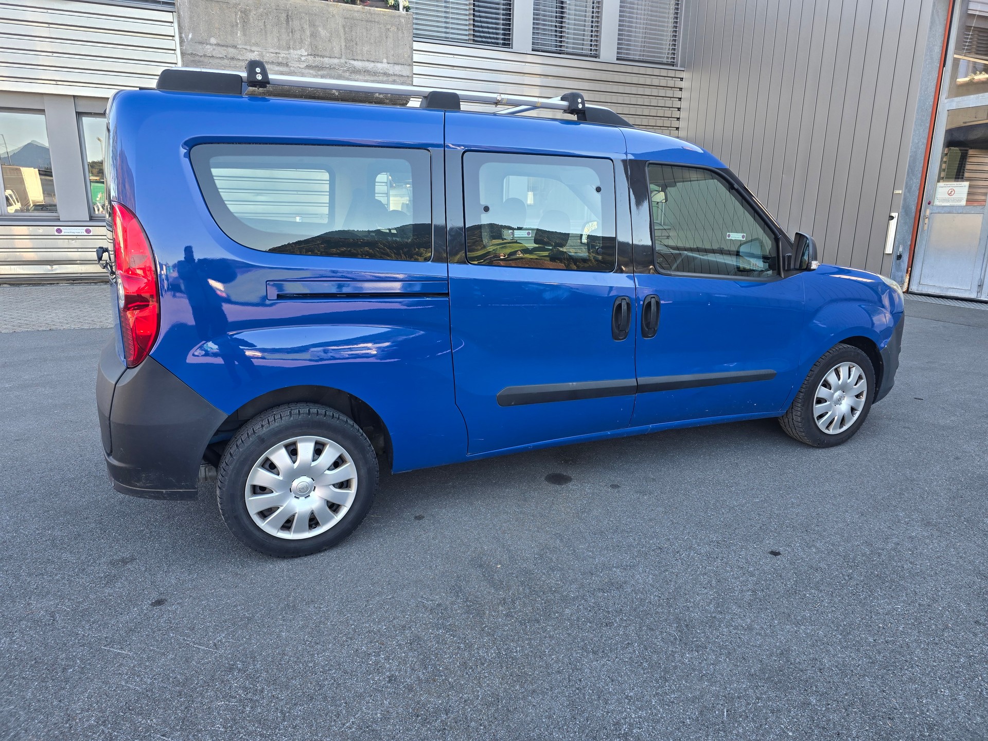 OPEL Combo 1.4i 2.4 L2H1-image-7