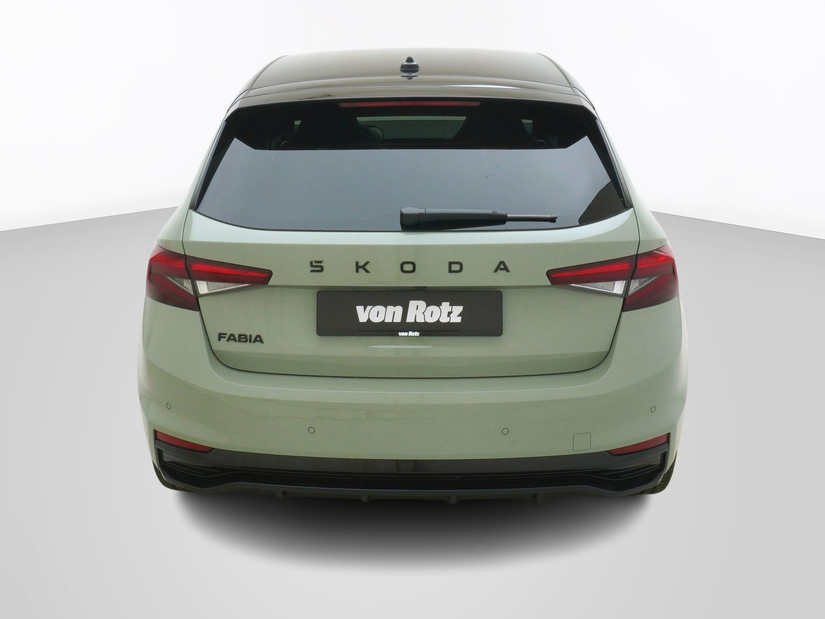 SKODA Fabia 1.5 TSI Monte Carlo DSG-image-2