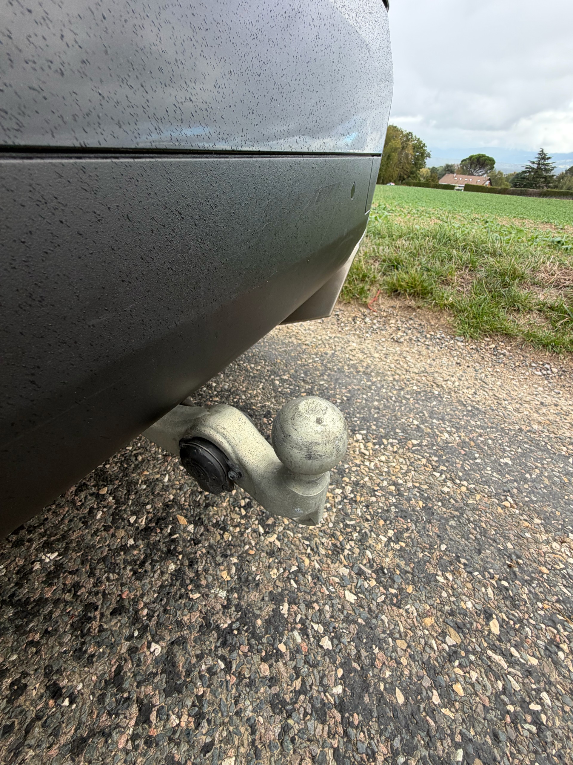 BMW xDrive40-image-5