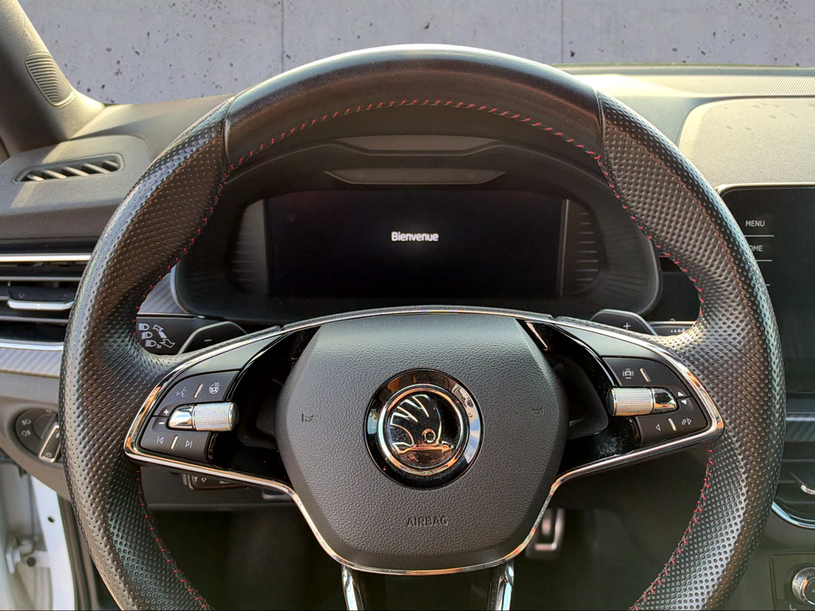 SKODA Kamiq 1.5 TSI ACT Monte Carlo DSG-image-3