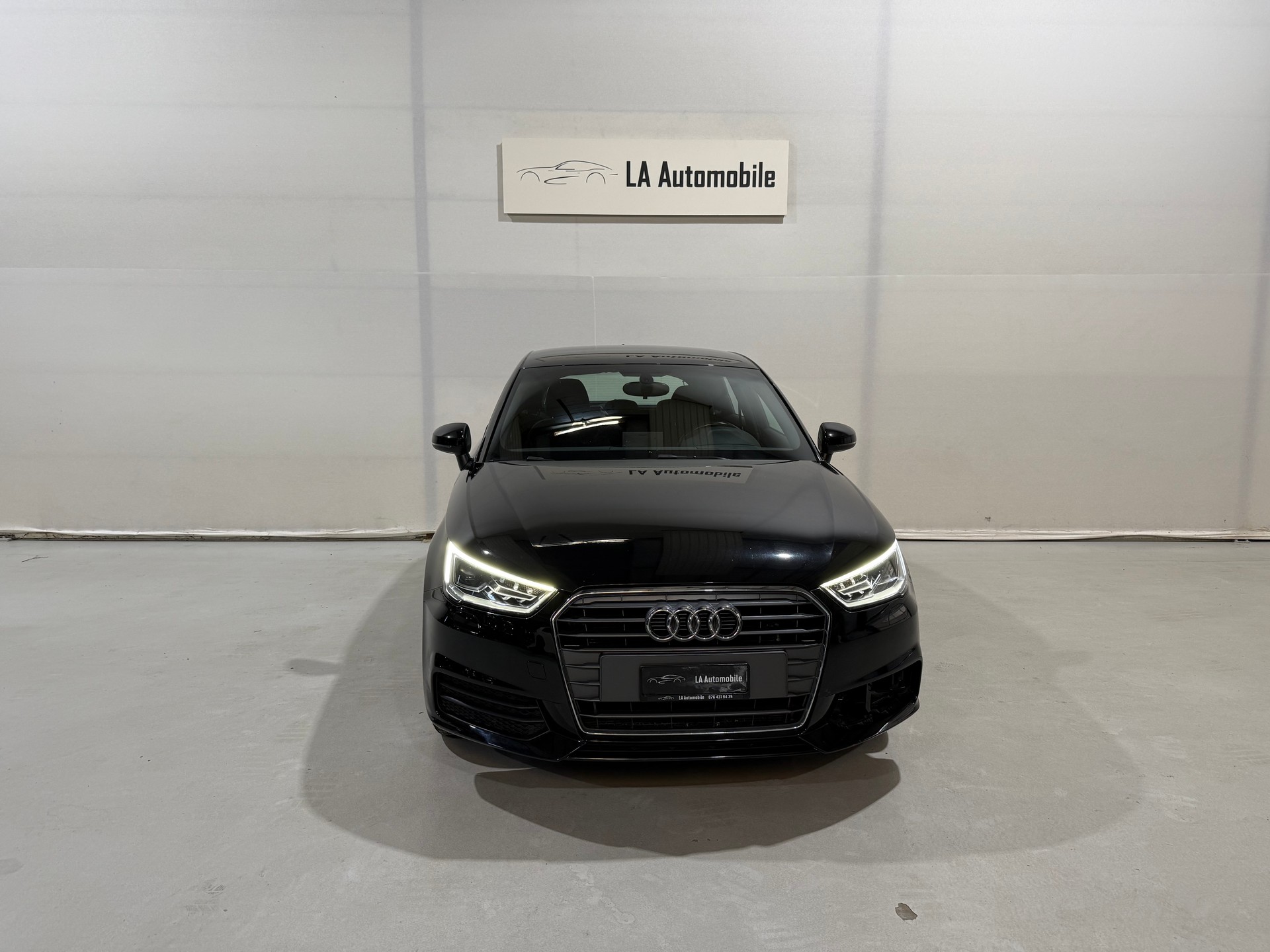 AUDI A1 Sportback 1.0 TFSI Sport-image-3