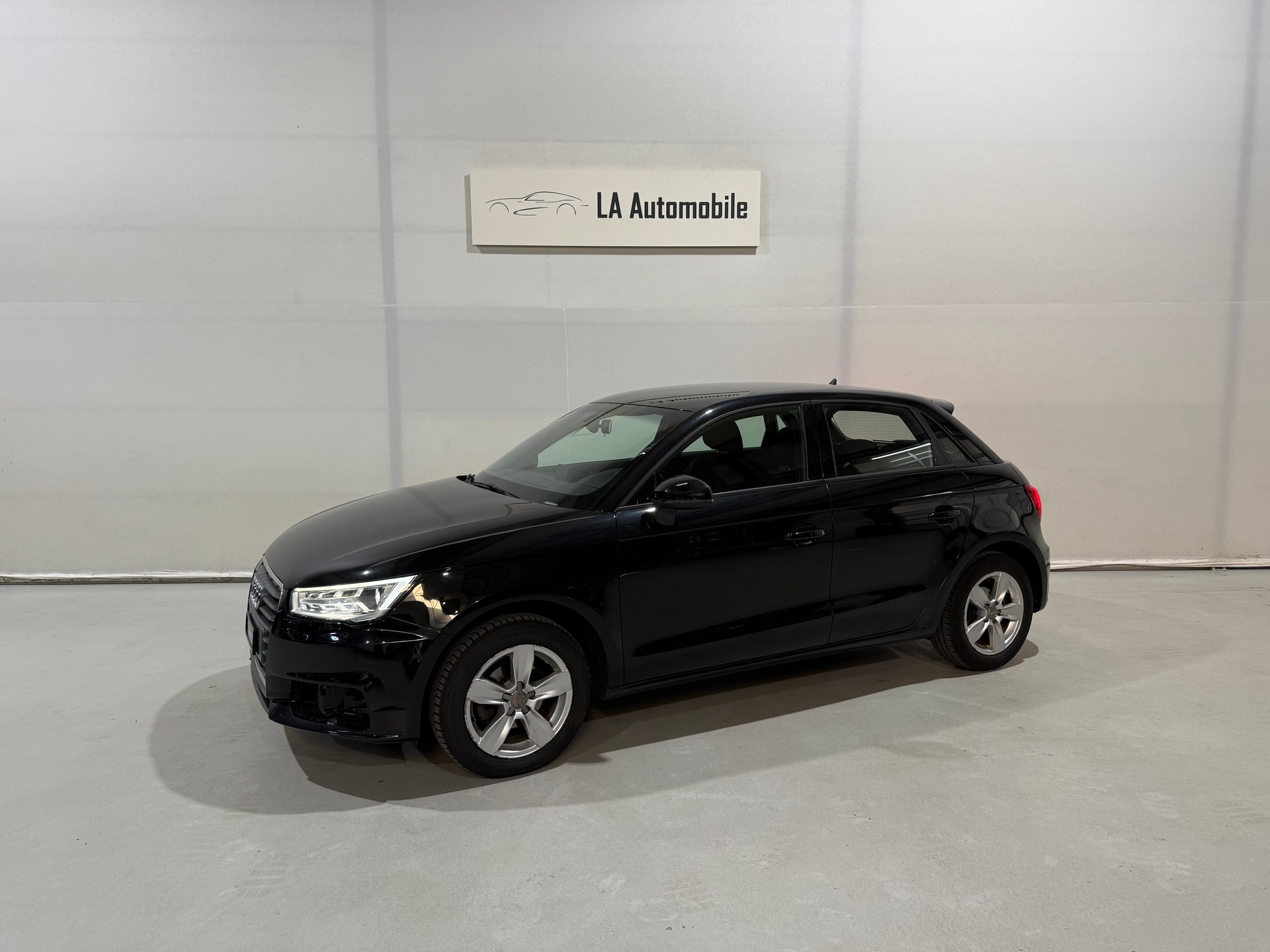 AUDI A1 Sportback 1.0 TFSI Sport-image-1