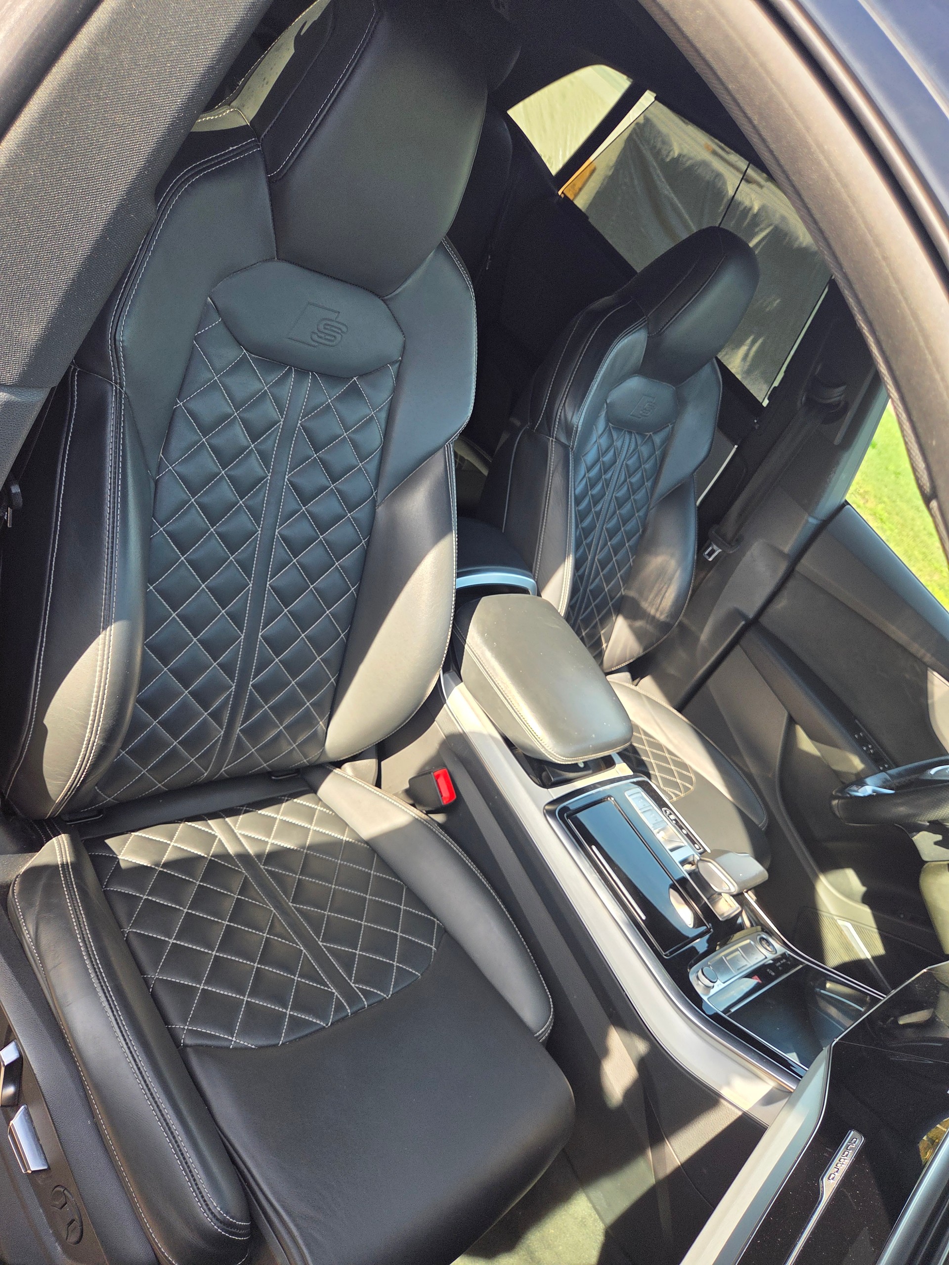 AUDI 3.0 50 TDI Black Edition quattro T-Tronic-image-1