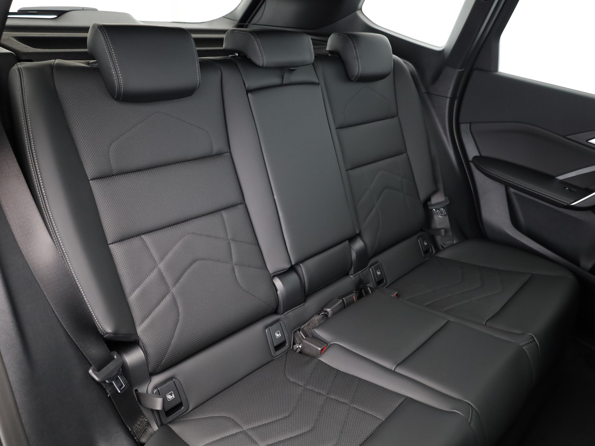 BMW X1 xDrive 30e M Sport-image-13