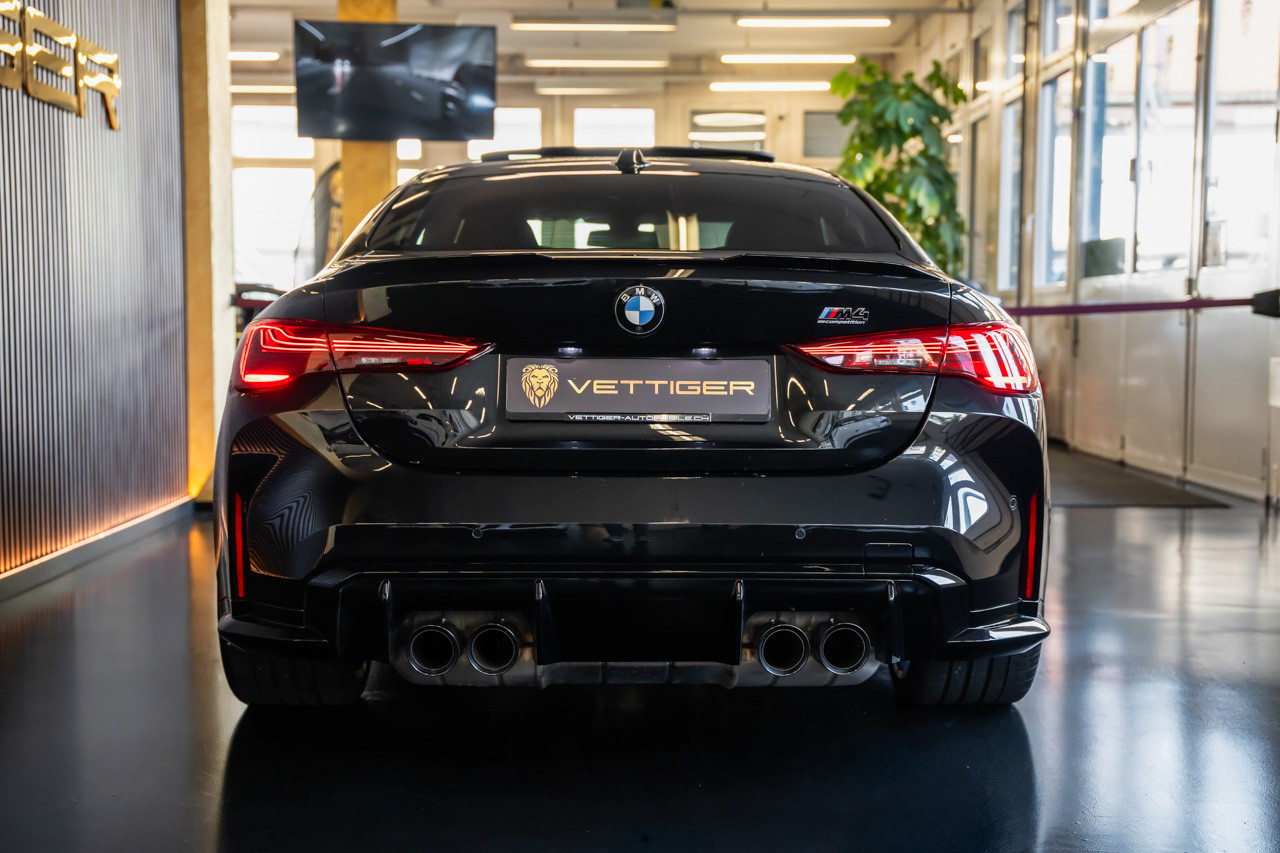 BMW M4 Coupé Competition M xDrive-image-4