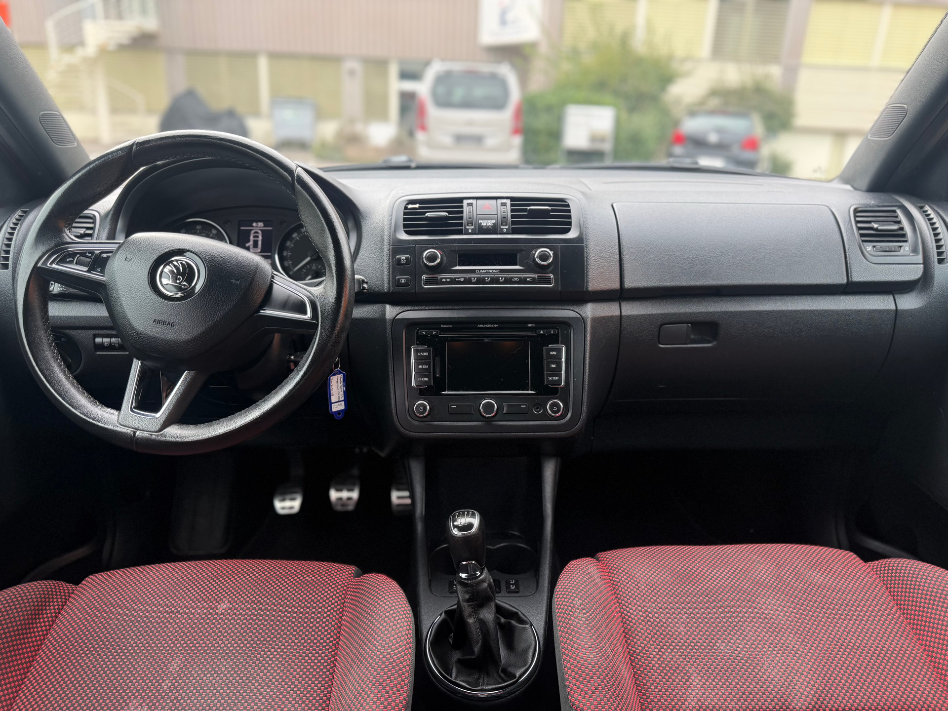 SKODA Fabia 1.2 TSI Monte Carlo-image-7