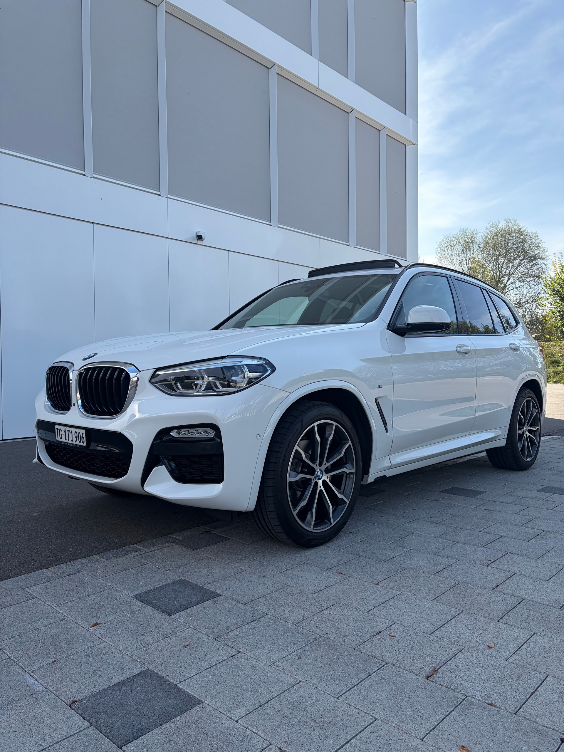 BMW 20d xDrive M Sport-image-0