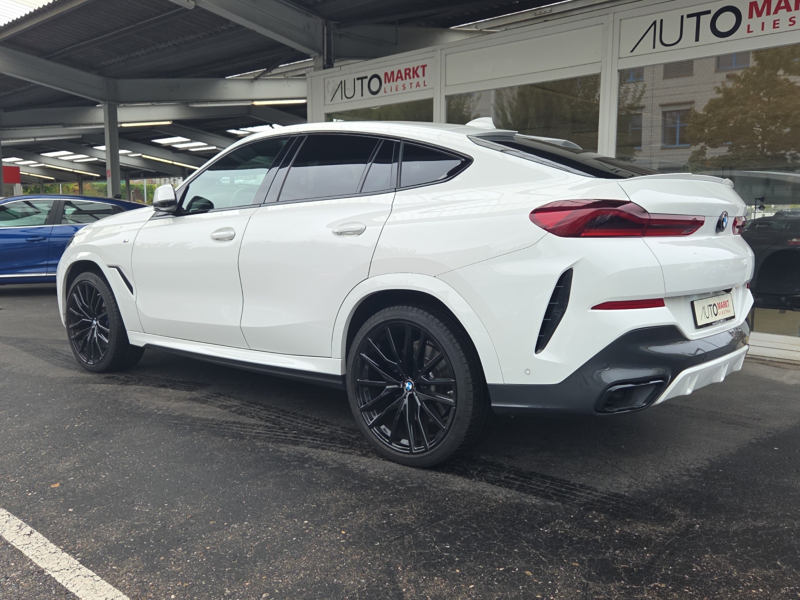 BMW X6 xDrive 48V 40d Steptronic-image-2
