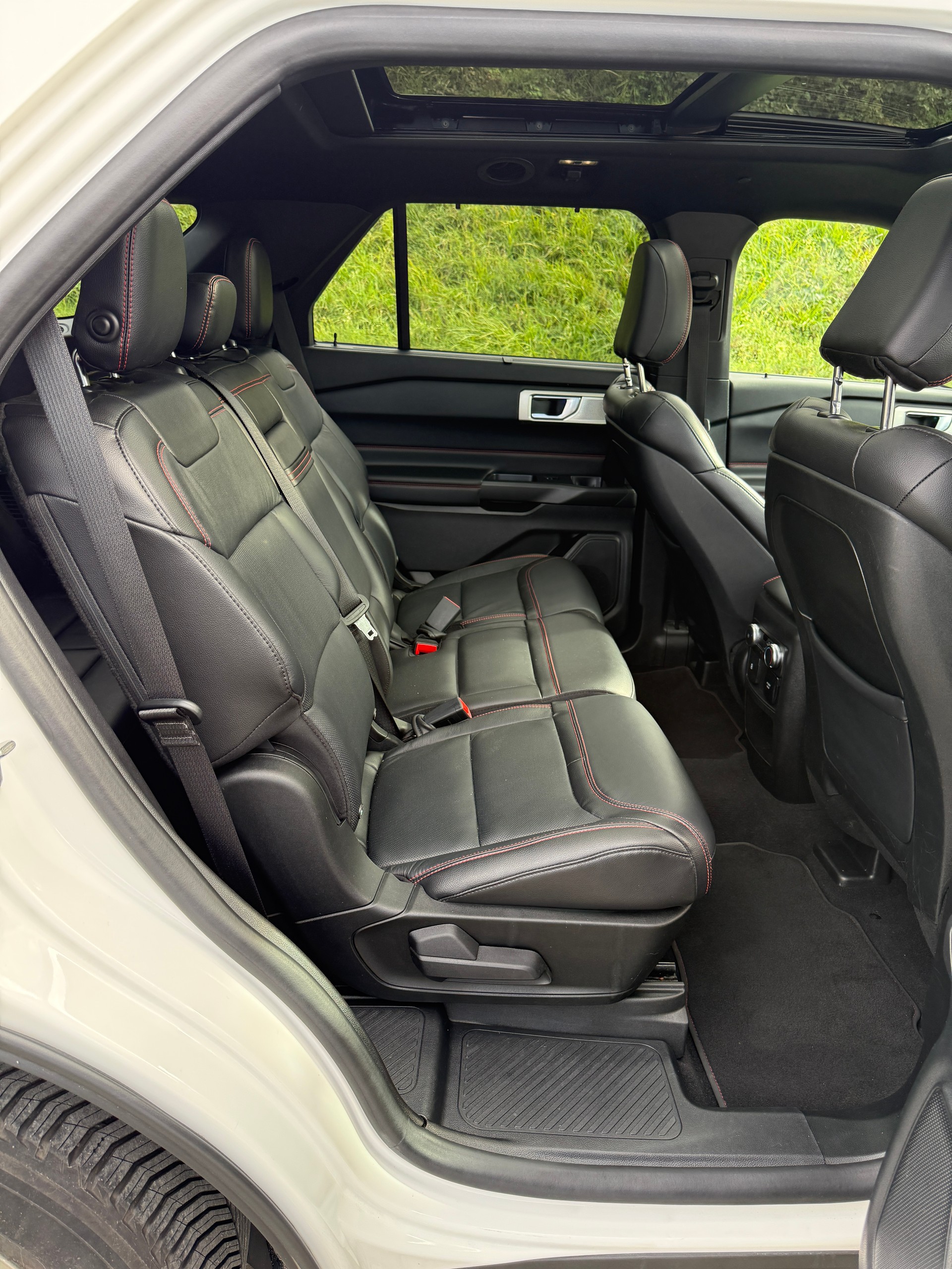 FORD Explorer 3.0 EcoB. Plug-in-Hybrid ST-Line 4WD Aut.-image-4