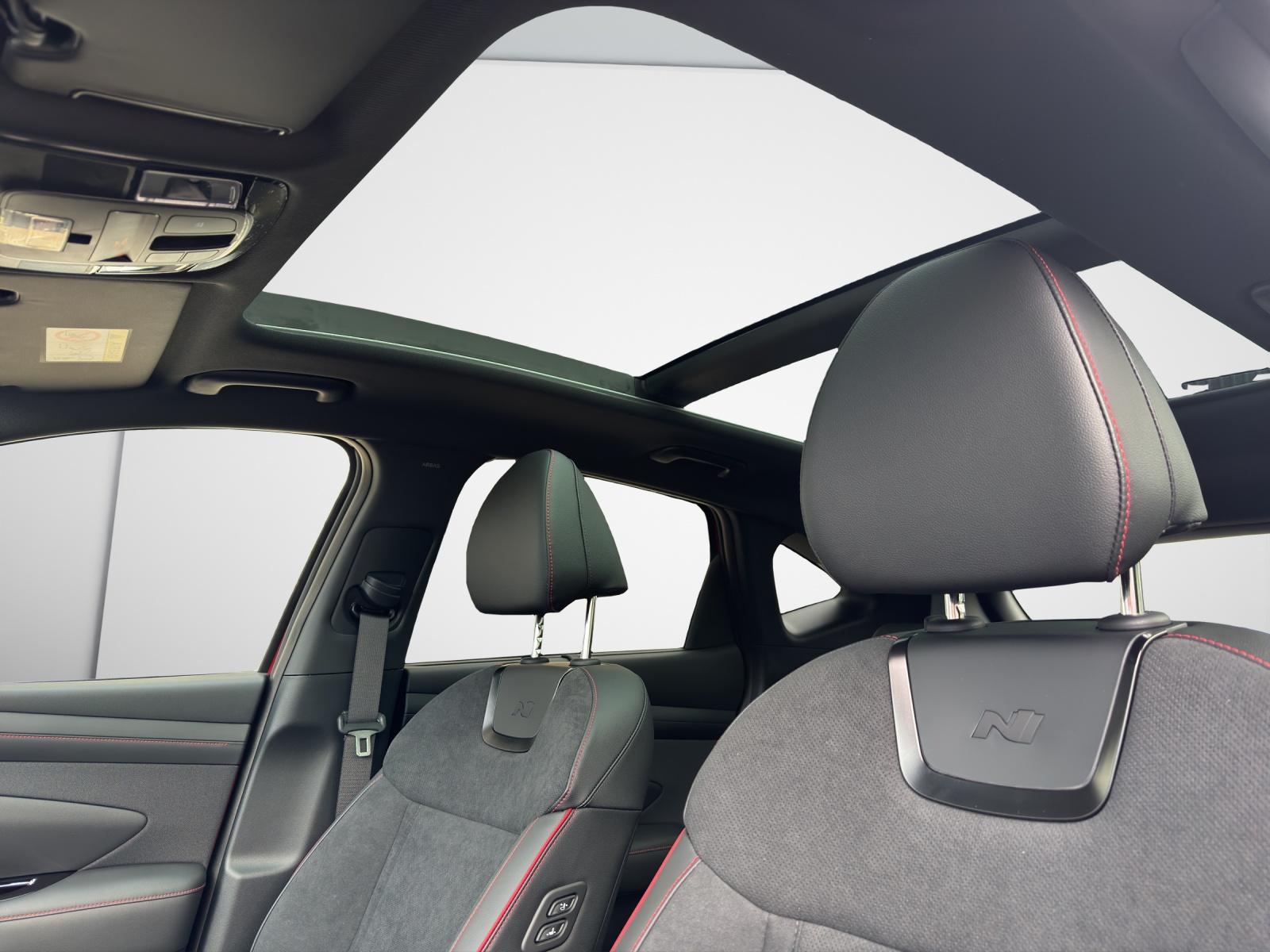 HYUNDAI Tucson 1.6 T-GDi HEV N-Line 4WD Sunroof MY27-image-12