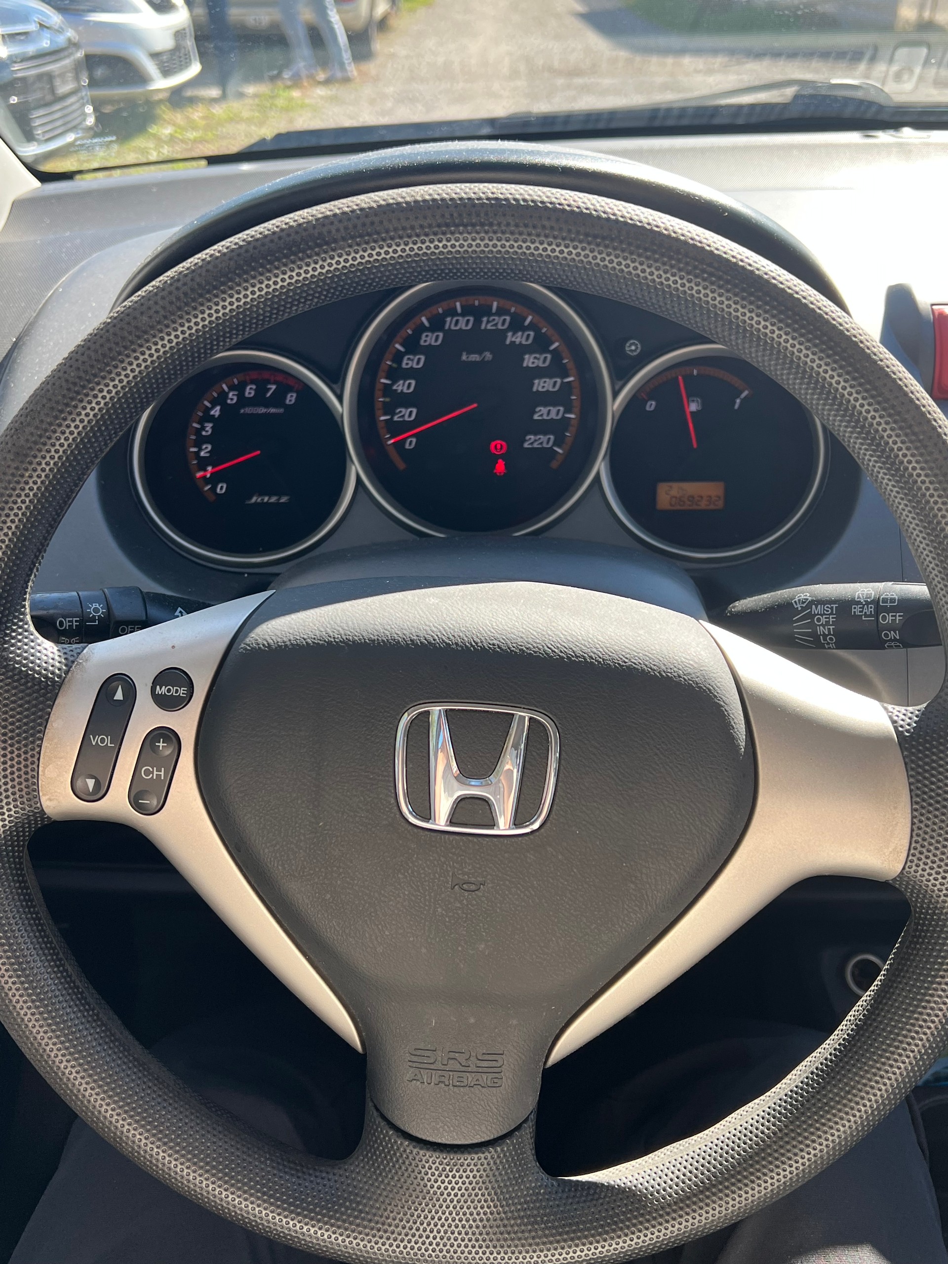 HONDA Jazz 1.4i ES-image-8