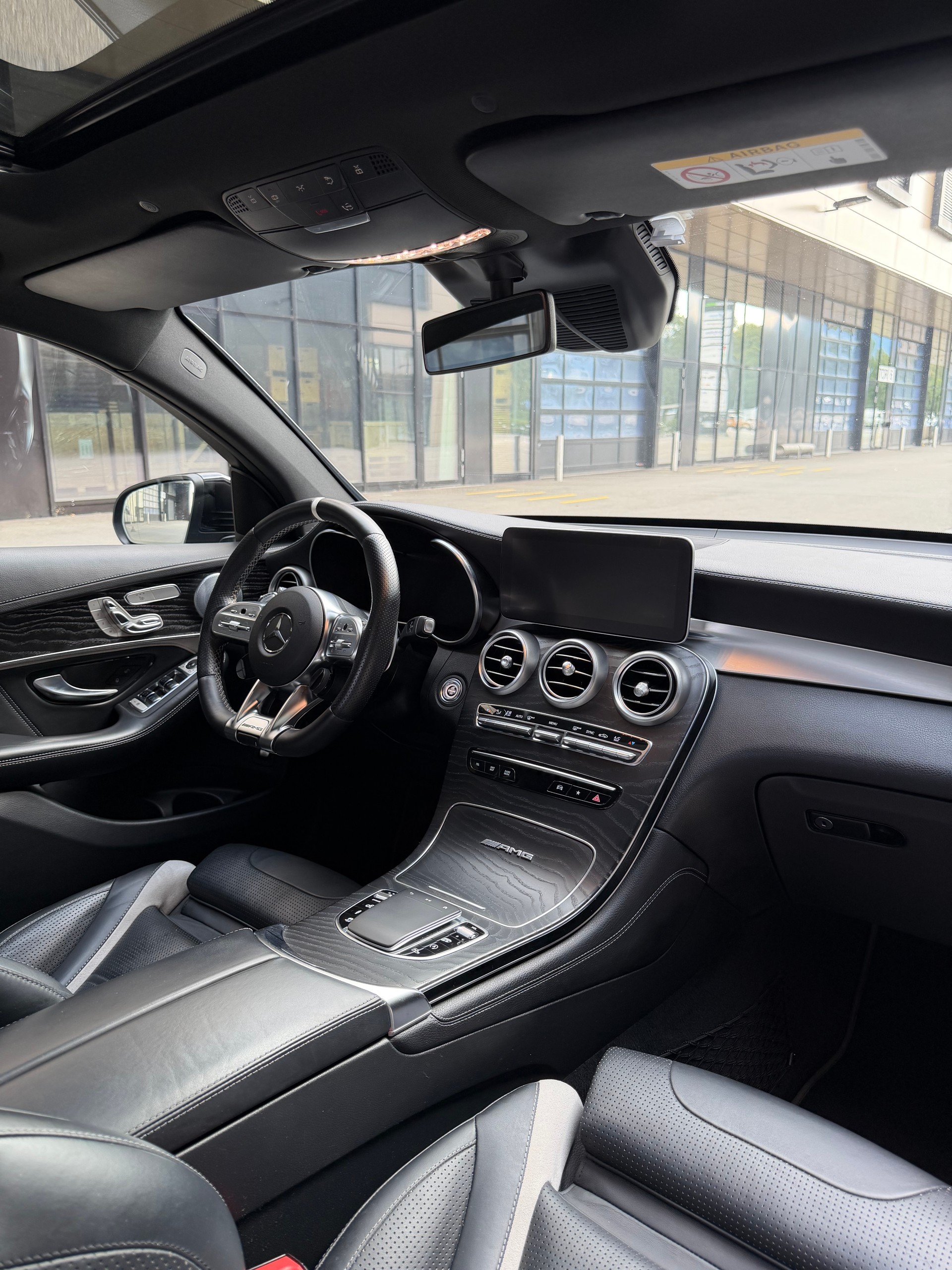 MERCEDES-BENZ GLC 63 S AMG 4m+-image-4