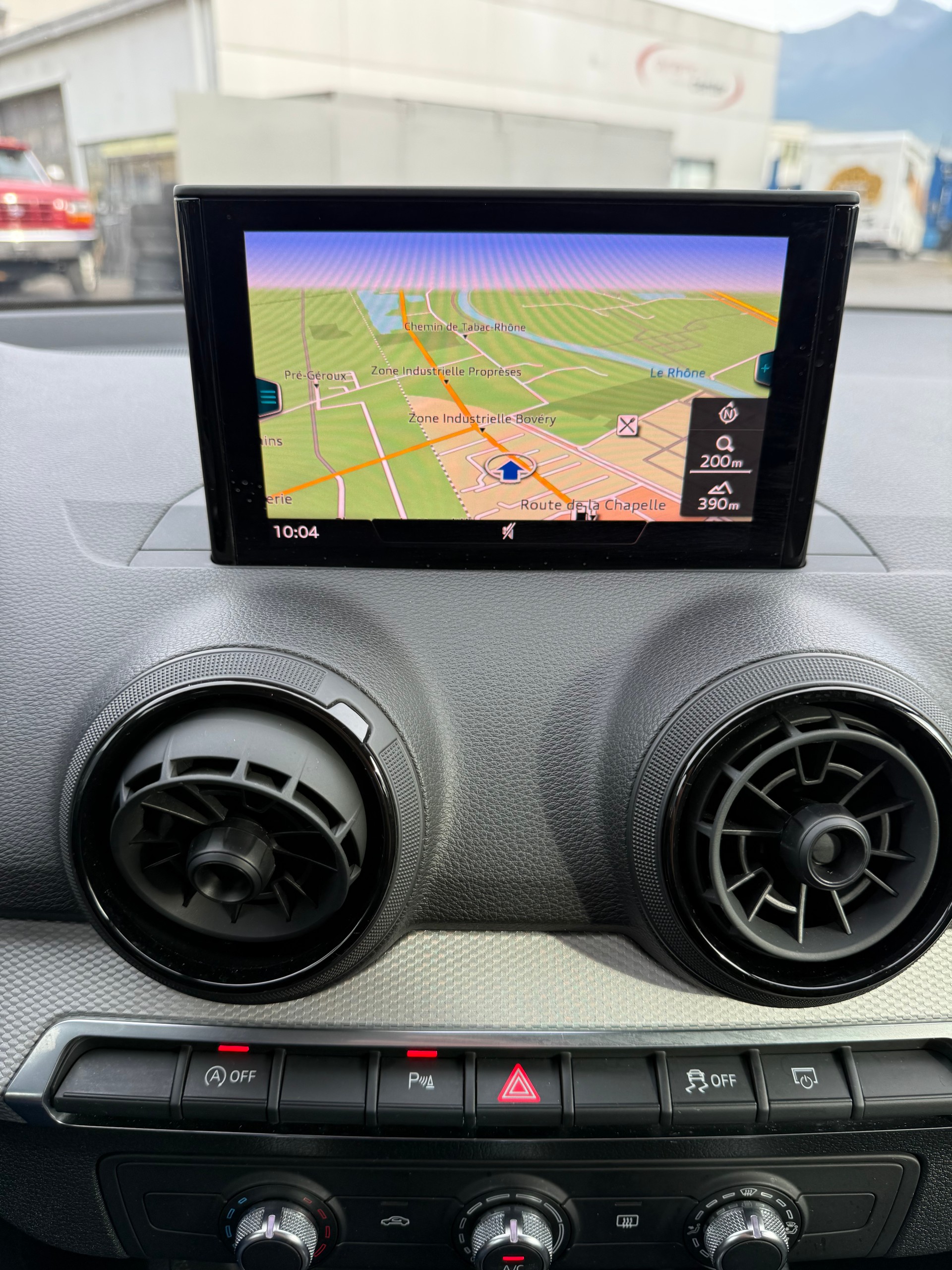AUDI Q2 30 TFSI S-tronic-image-7